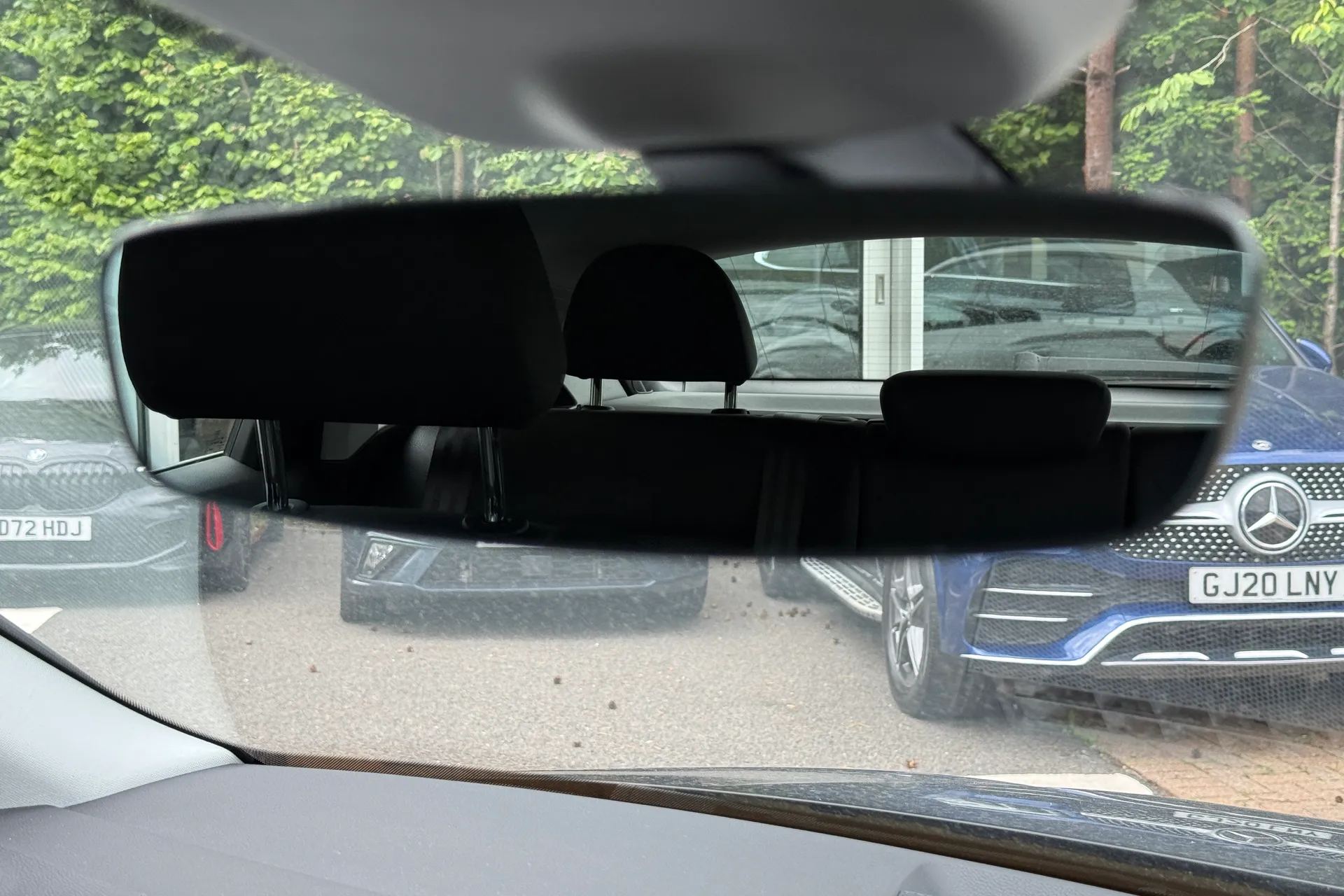 Audi Q3 thumbnail image number 16