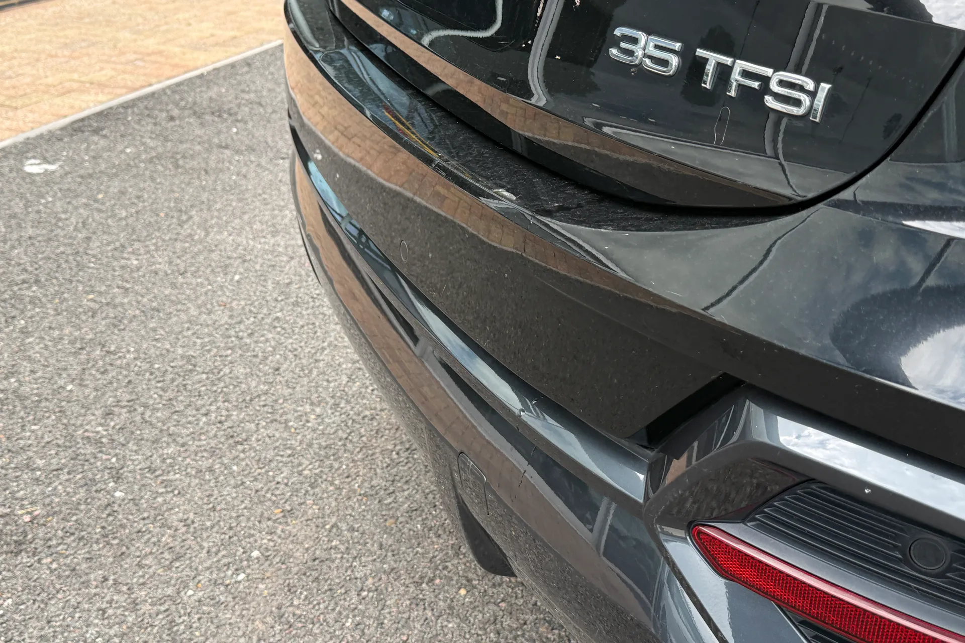 Audi Q3 thumbnail image number 38