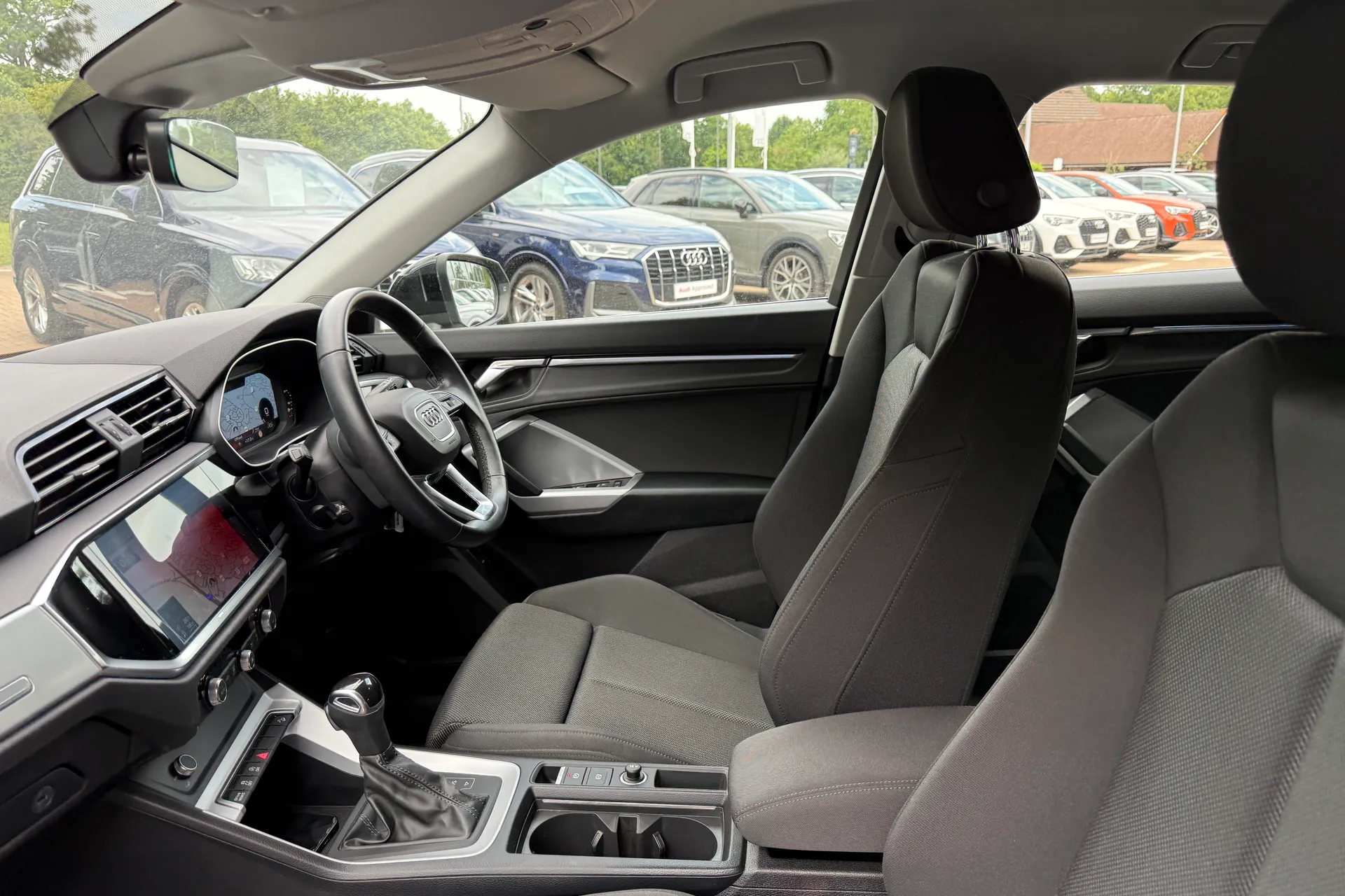 Audi Q3 thumbnail image number 51