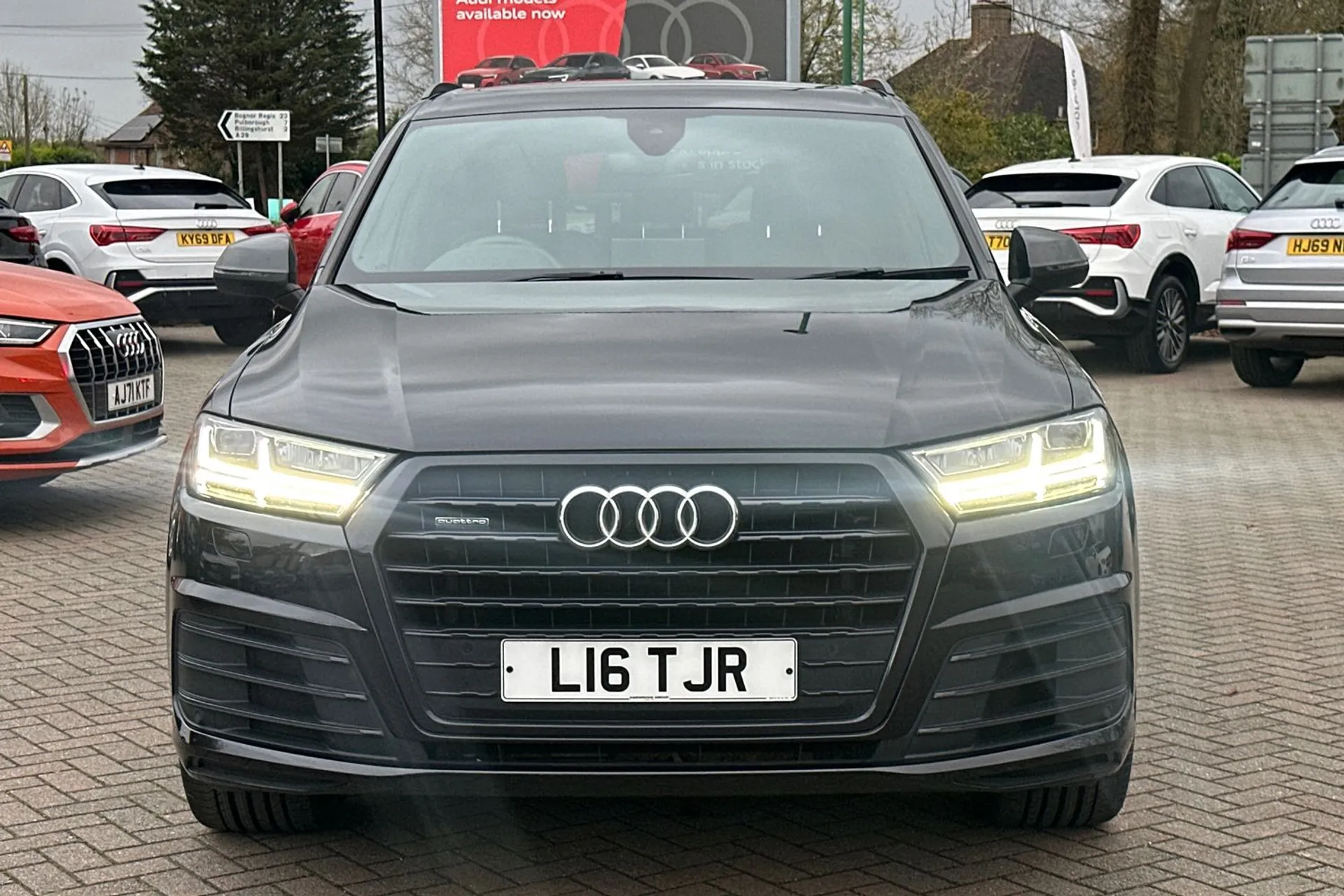 Audi Q7 thumbnail image number 20