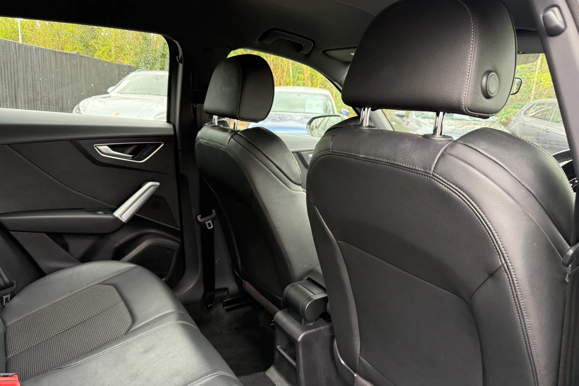 Audi Q2 thumbnail image number 30