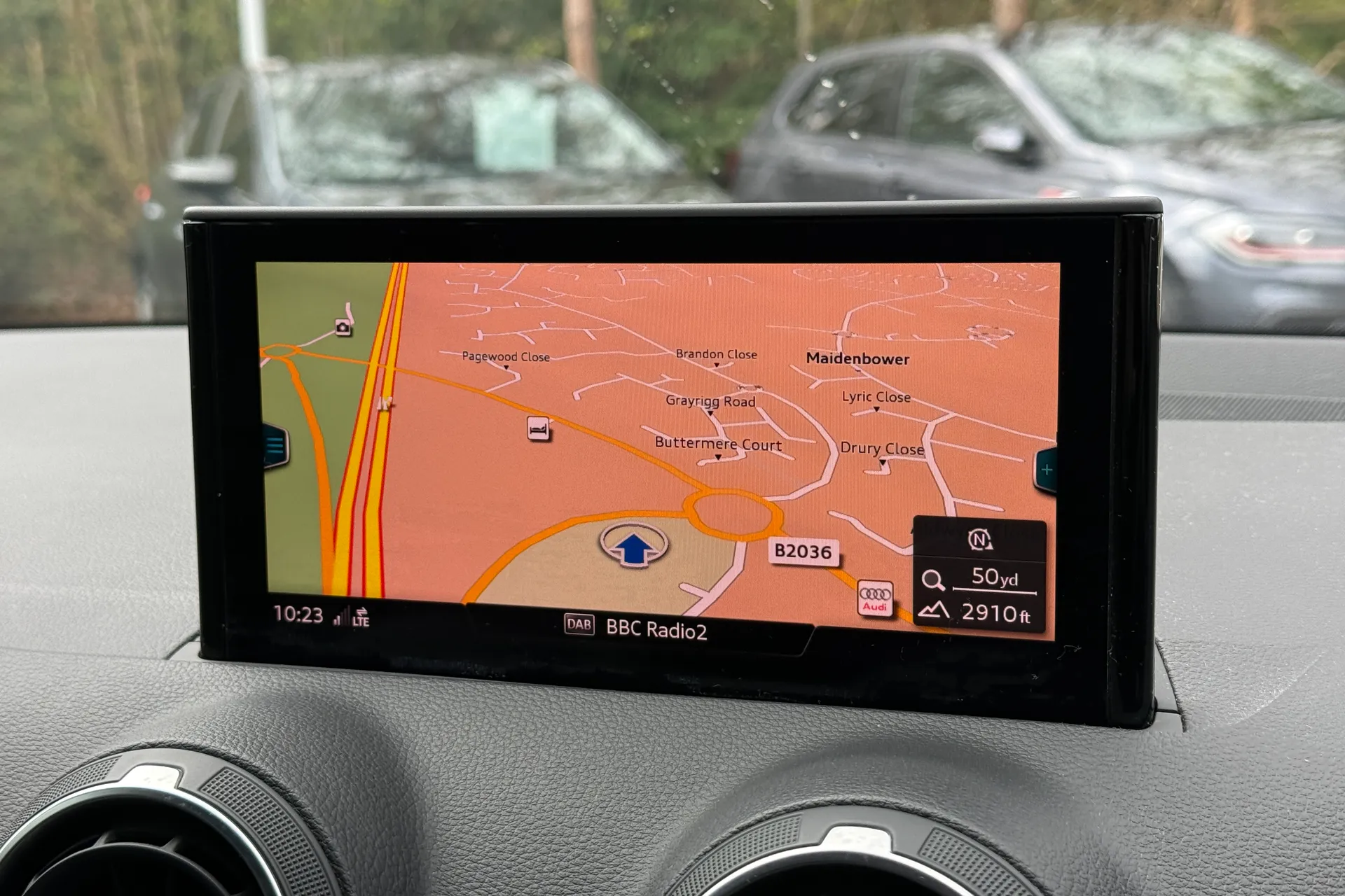 Audi Q2 thumbnail image number 3