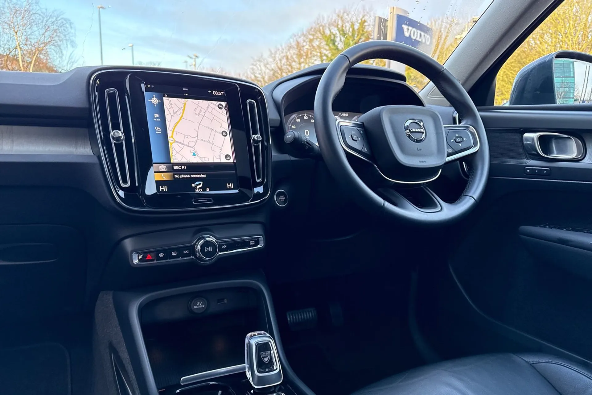 Volvo XC40 thumbnail image number 35