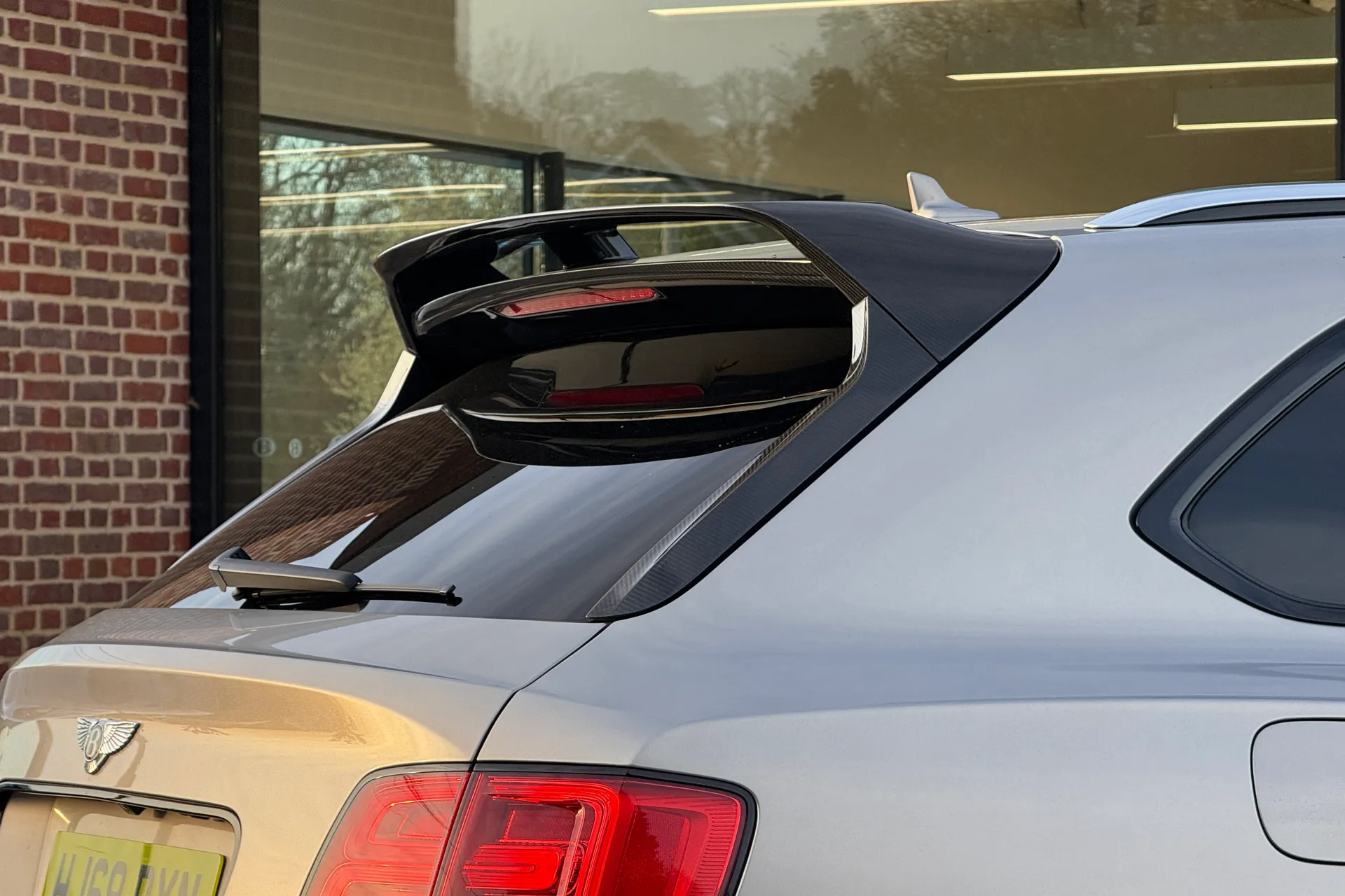 Bentley BENTAYGA thumbnail image number 7