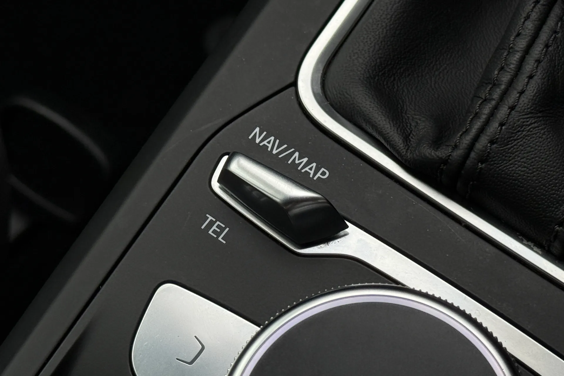 Audi Q2 thumbnail image number 27