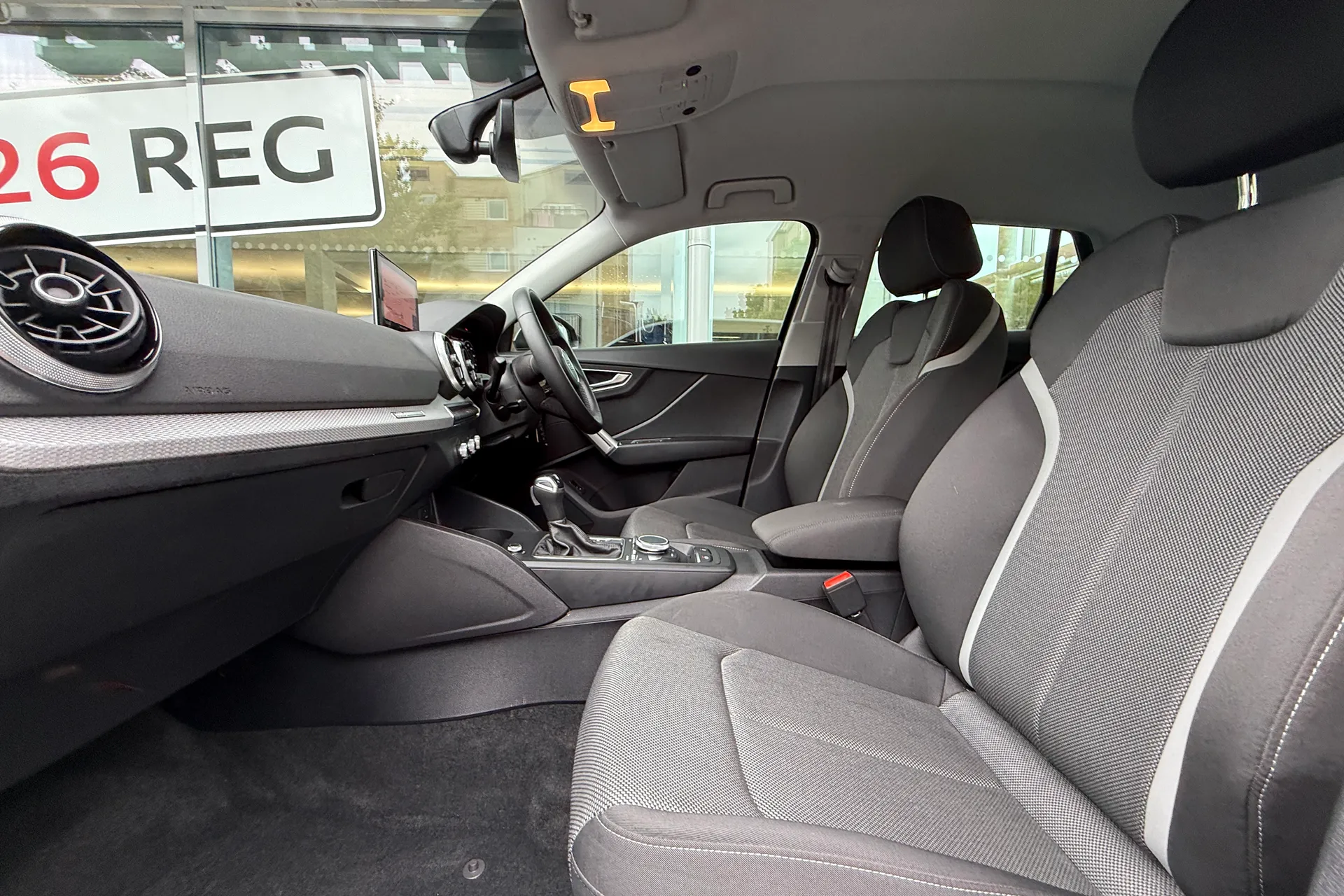 Audi Q2 thumbnail image number 52