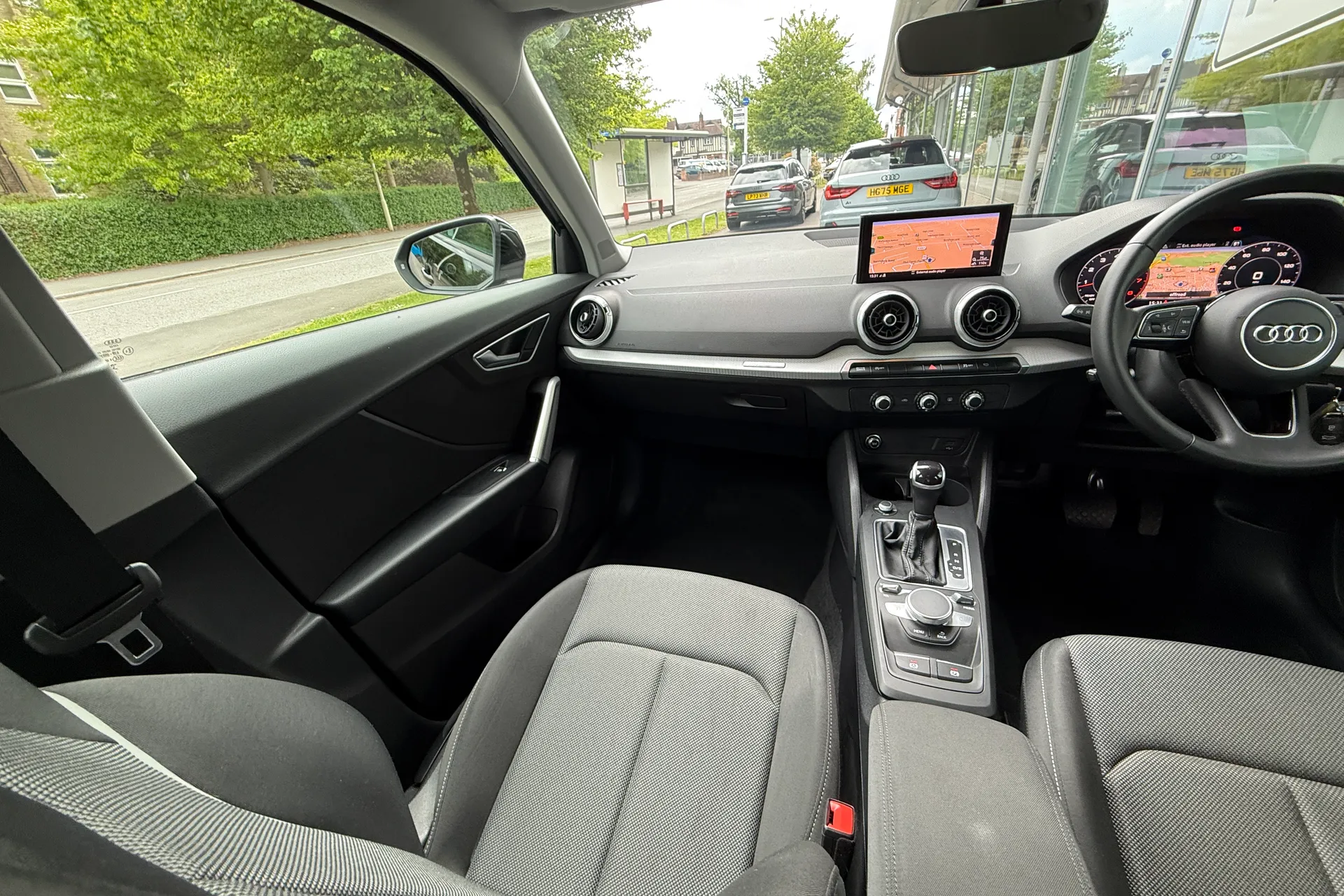 Audi Q2 thumbnail image number 43