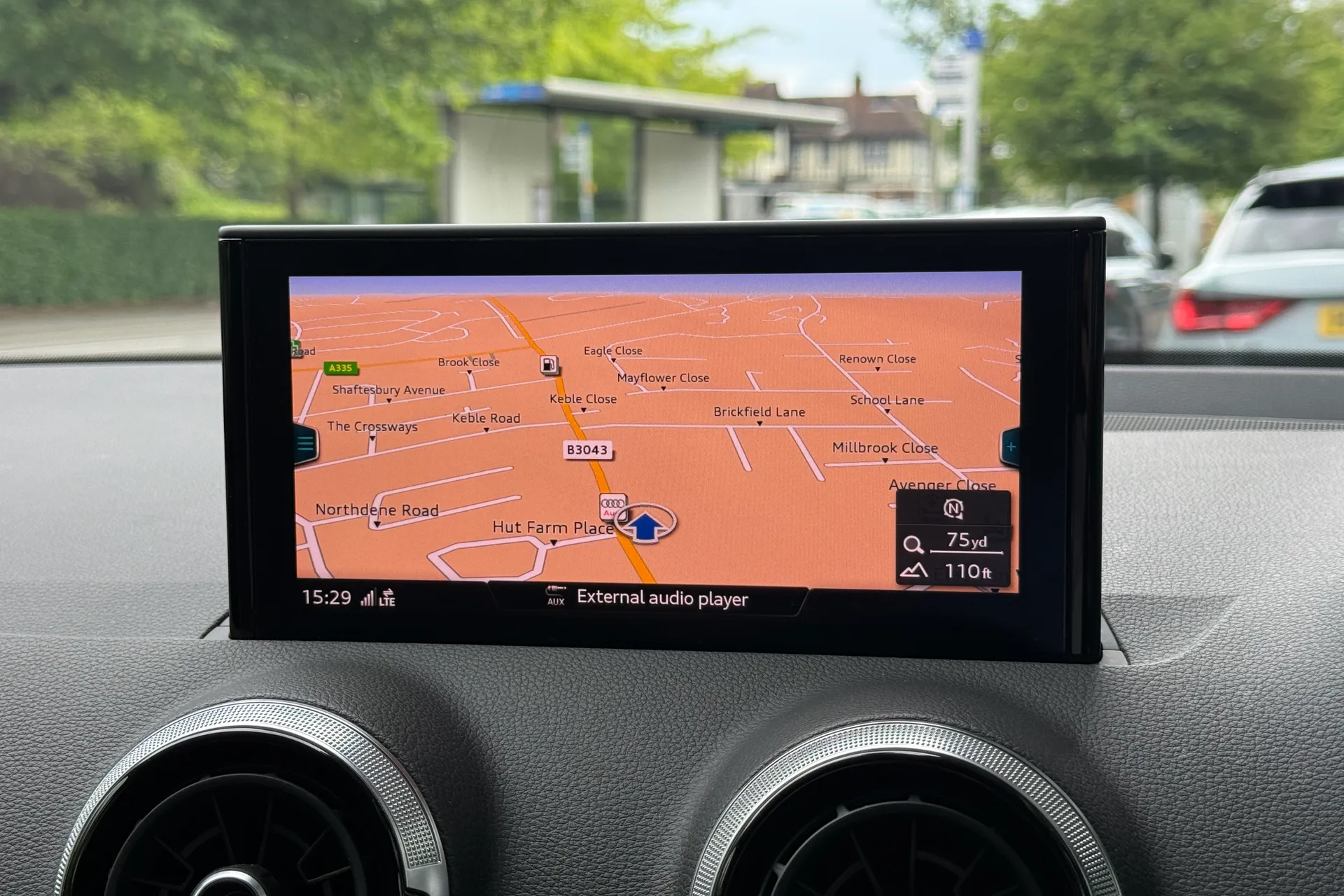 Audi Q2 thumbnail image number 4
