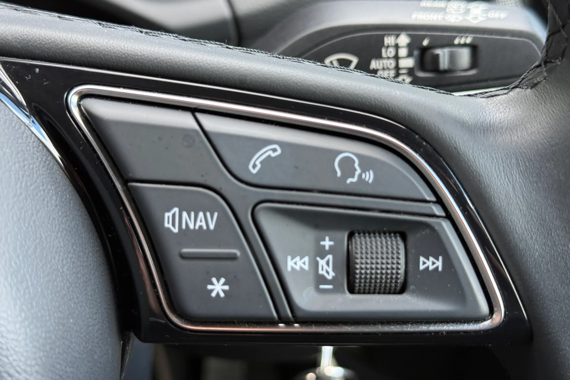 Audi Q2 thumbnail image number 29