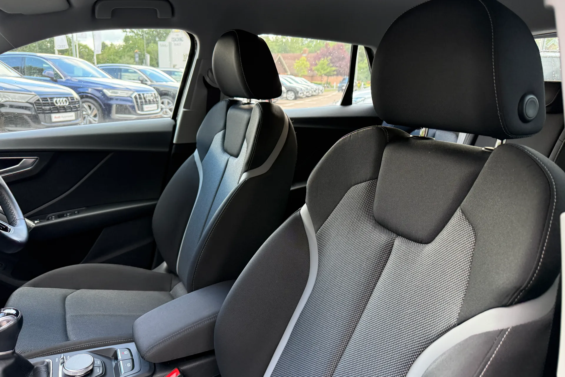 Audi Q2 thumbnail image number 55