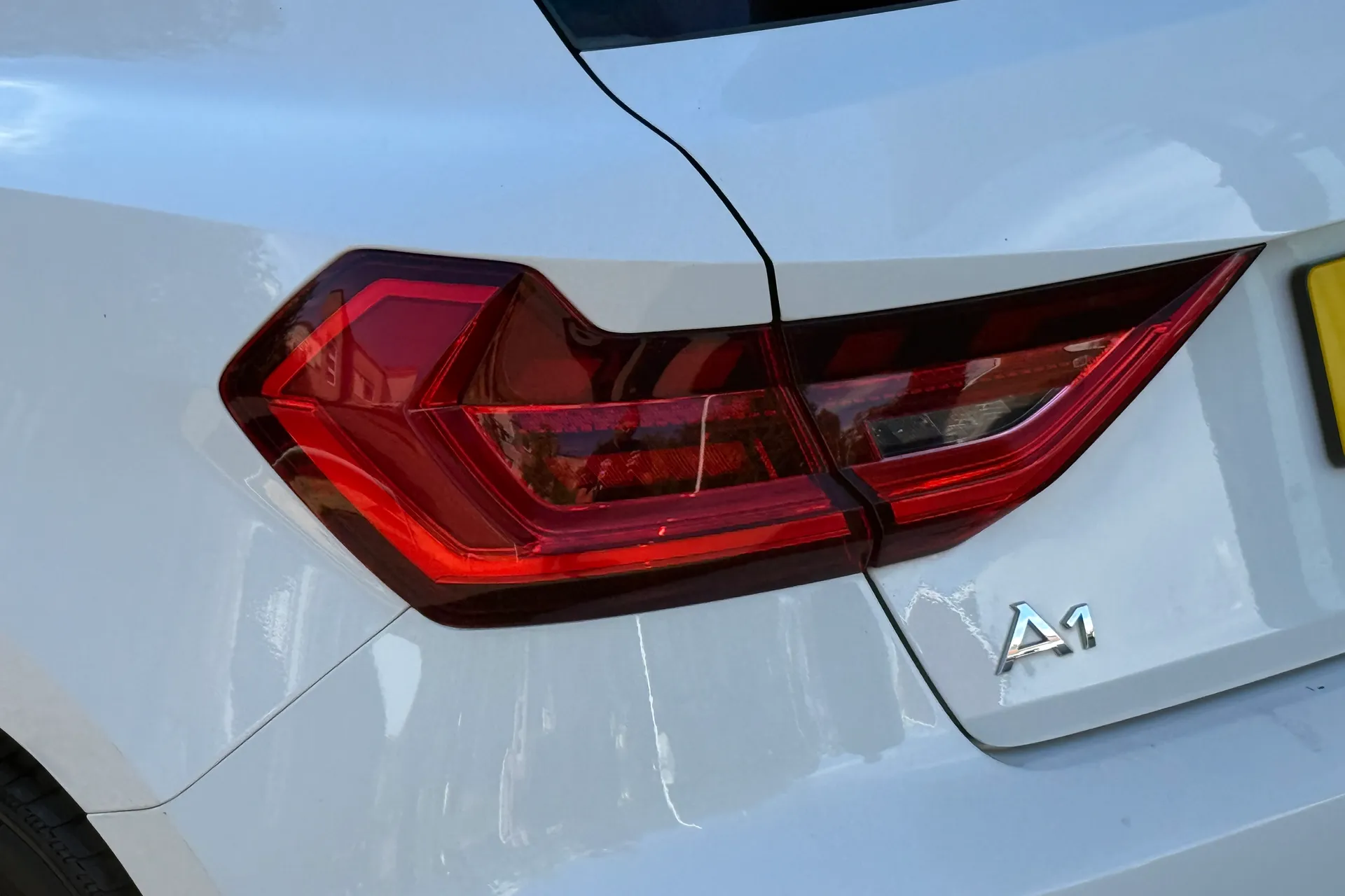 Audi A1 thumbnail image number 36