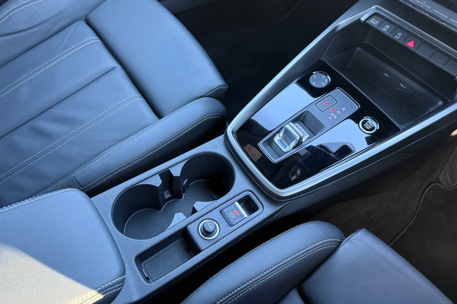 Audi A3 thumbnail image number 37