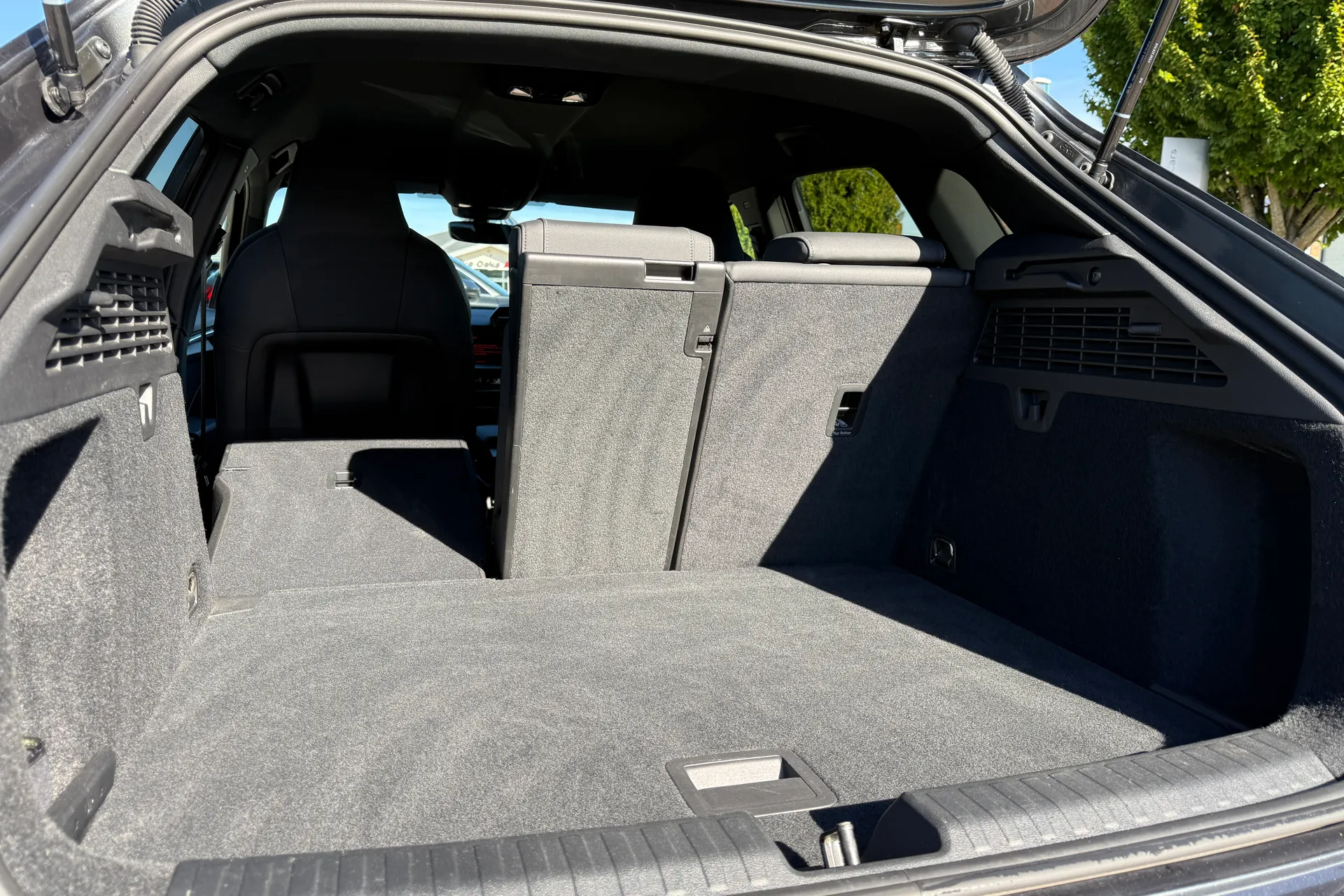 Audi A3 thumbnail image number 33