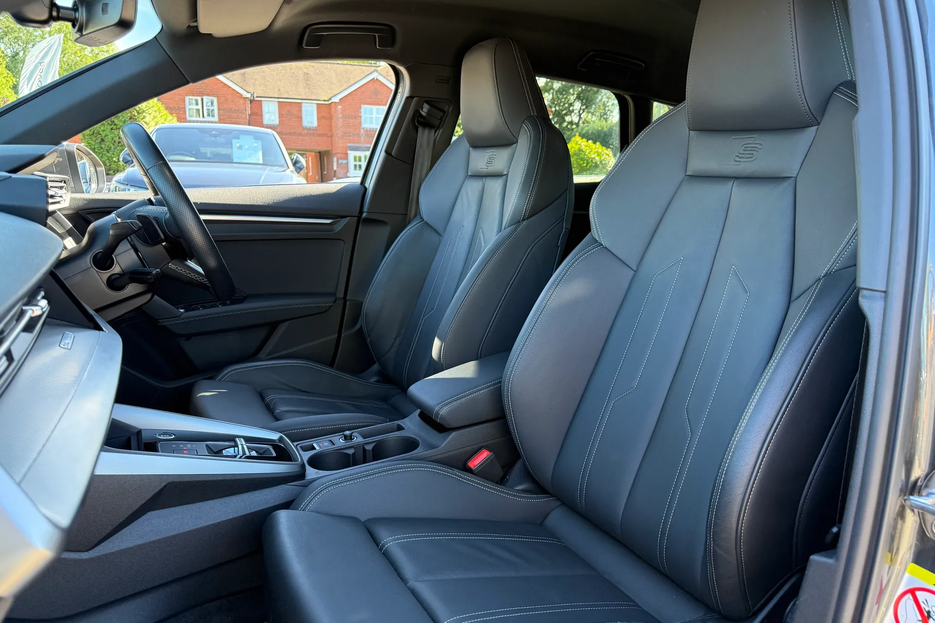 Audi A3 thumbnail image number 27