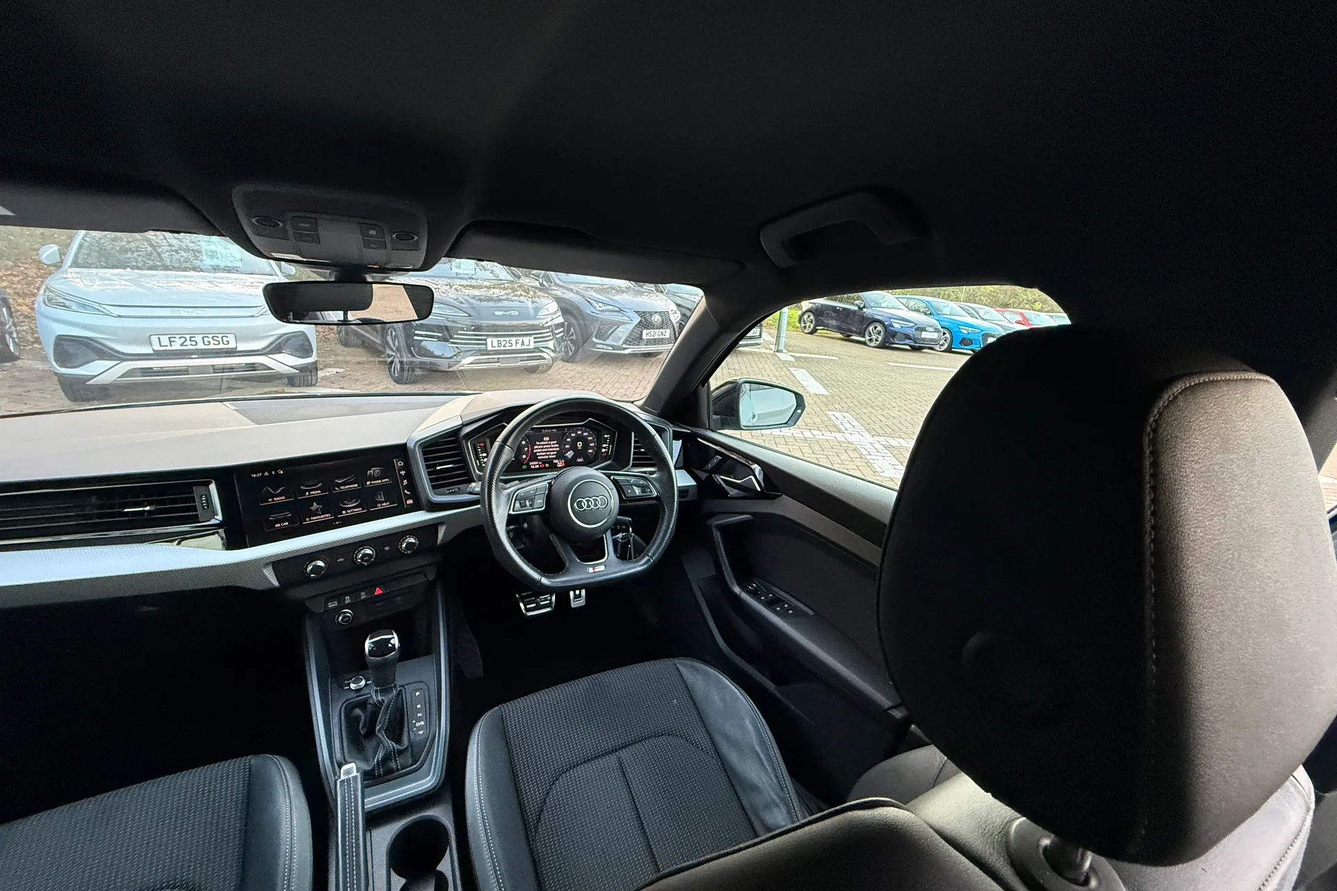 Audi A1 thumbnail image number 30