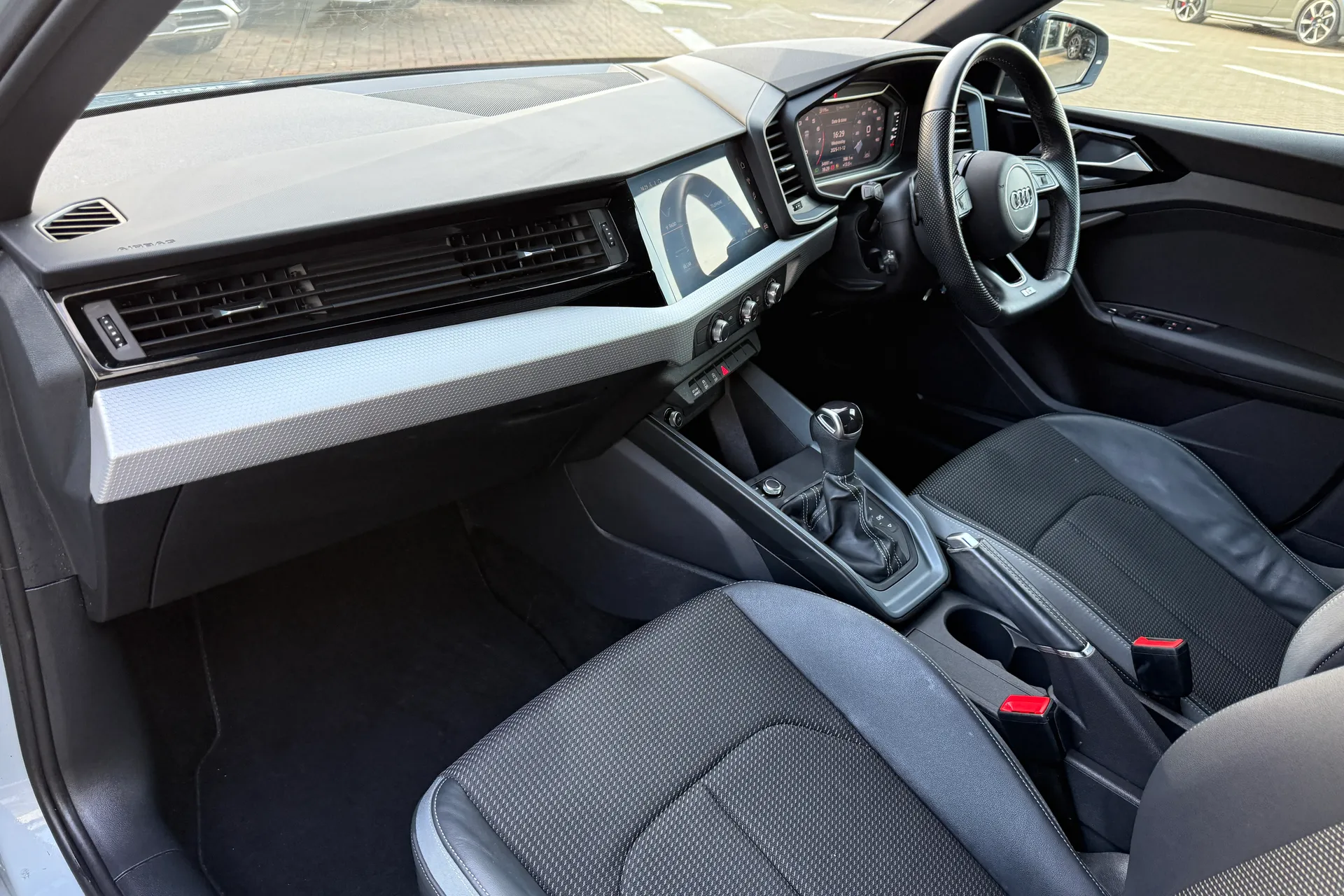 Audi A1 thumbnail image number 46