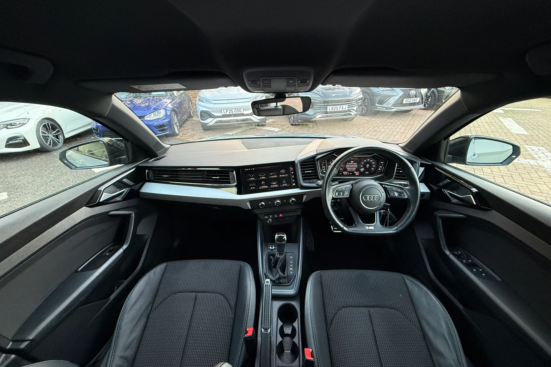 Audi A1 thumbnail image number 3