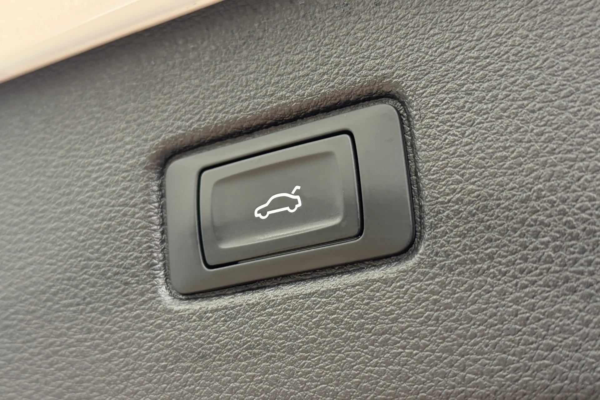 Audi Q7 thumbnail image number 47