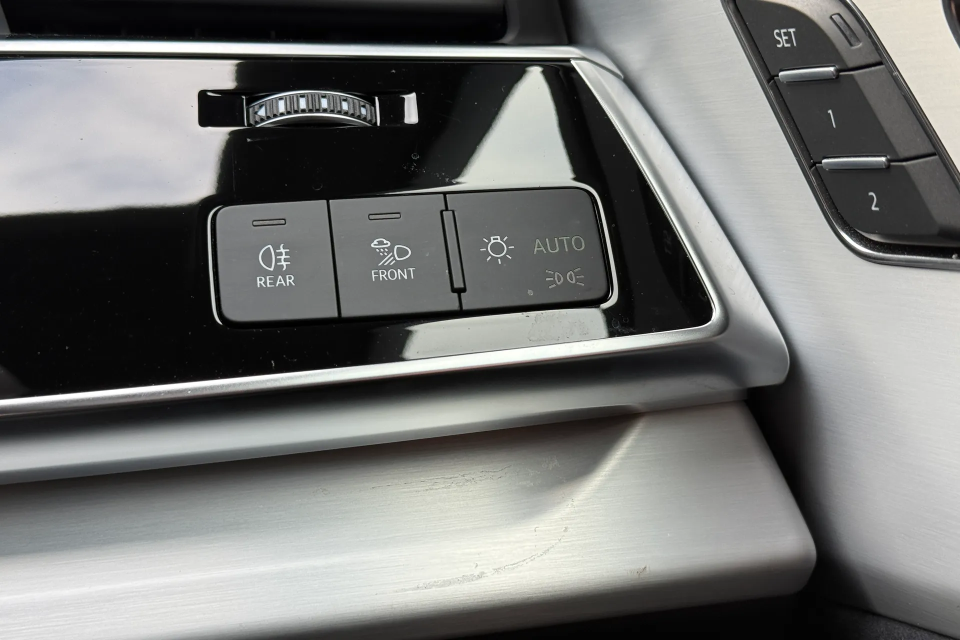 Audi Q7 thumbnail image number 15