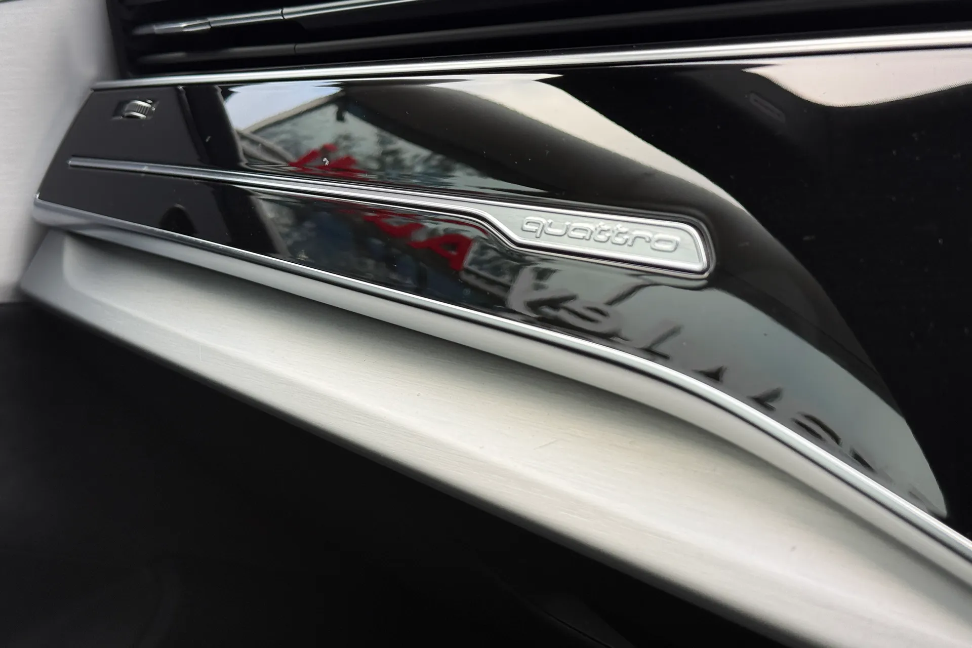 Audi Q7 thumbnail image number 19