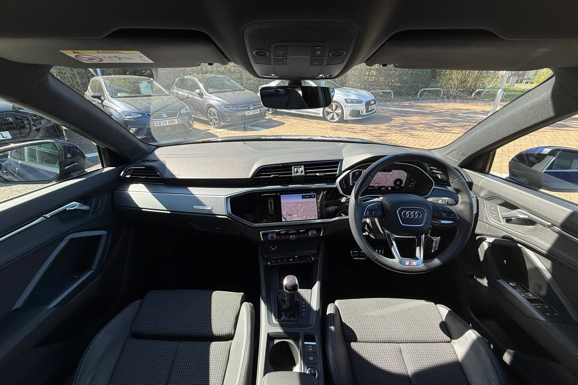 Audi Q3 thumbnail image number 5