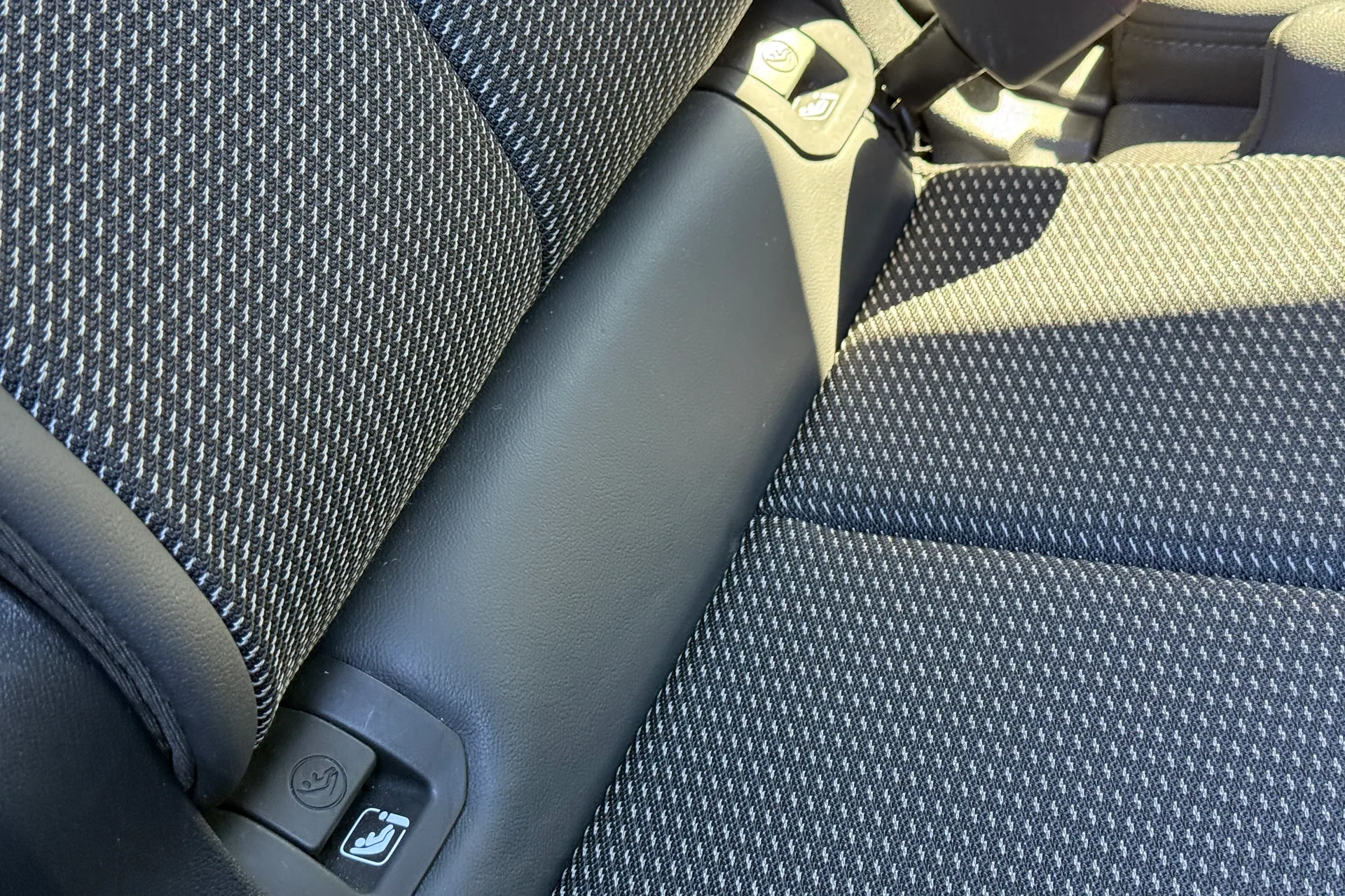 Audi Q3 thumbnail image number 35