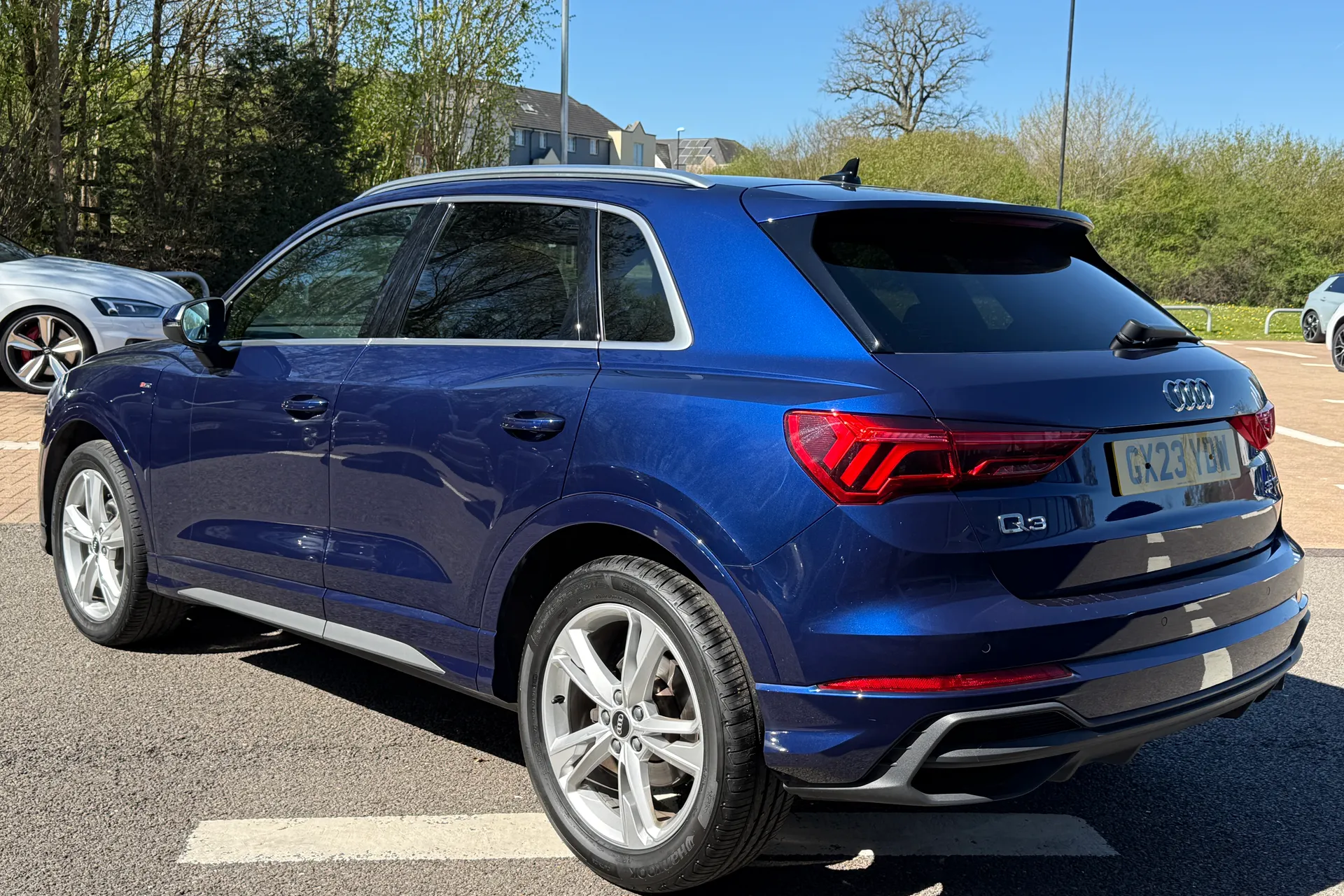 Audi Q3 thumbnail image number 47