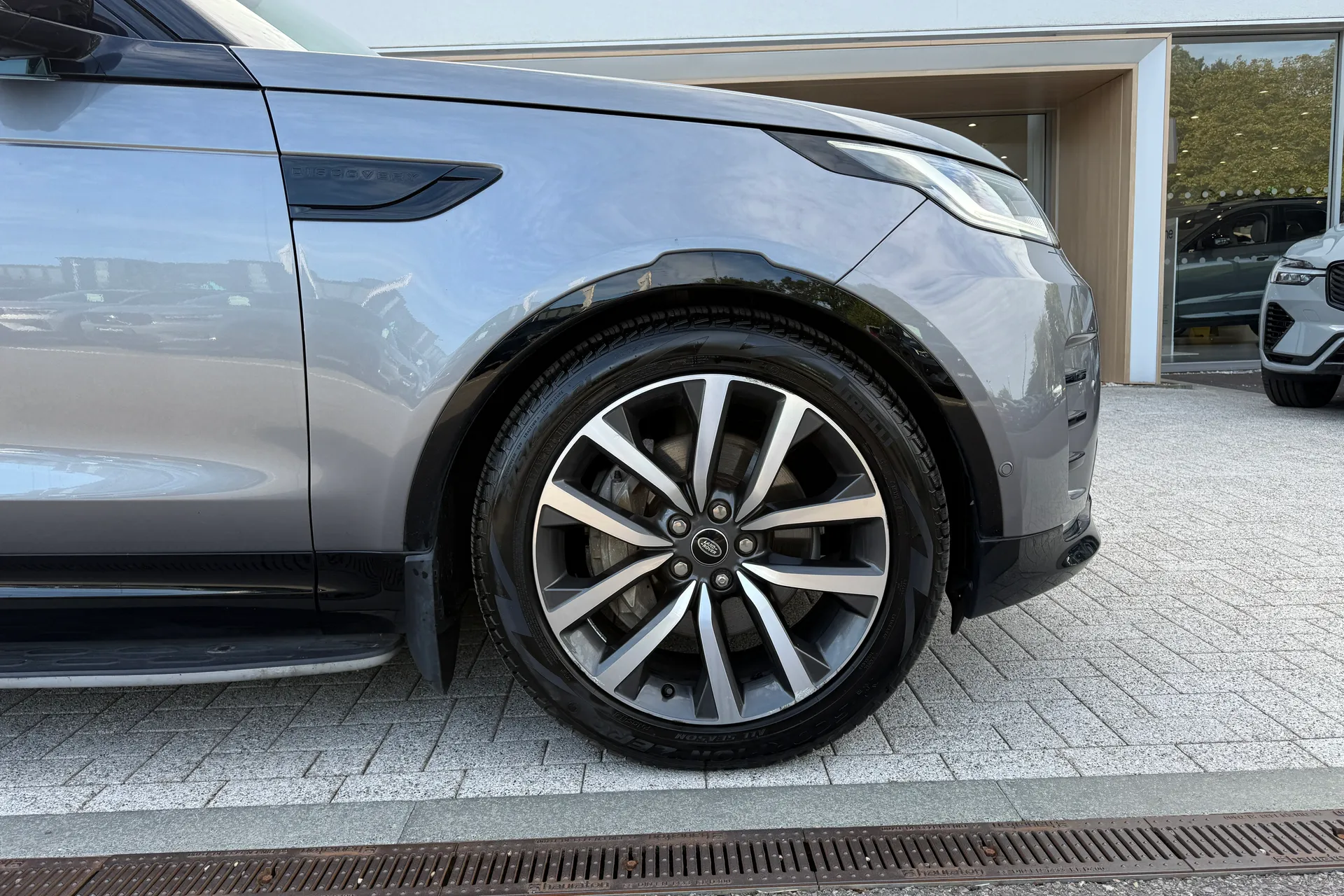 LAND ROVER DISCOVERY thumbnail image number 16