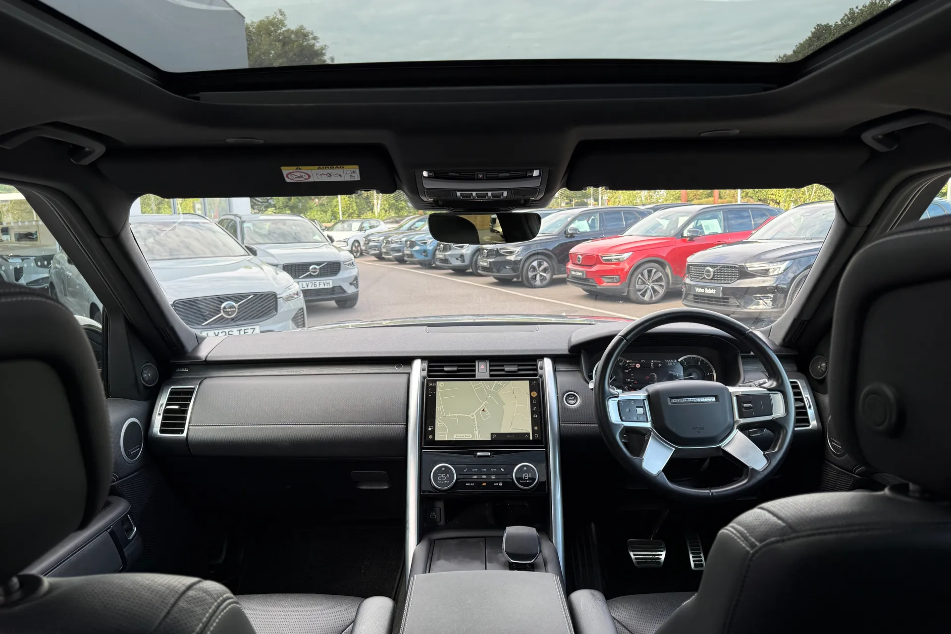 LAND ROVER DISCOVERY thumbnail image number 3