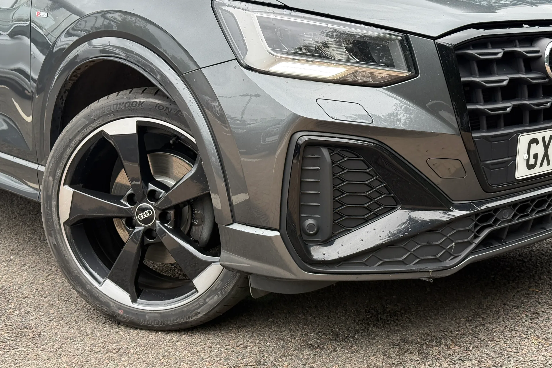 Audi Q2 thumbnail image number 13