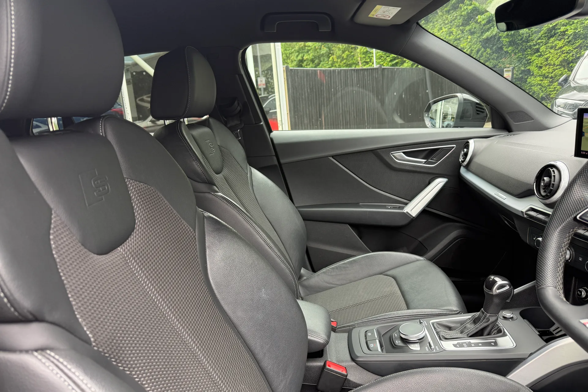 Audi Q2 thumbnail image number 33