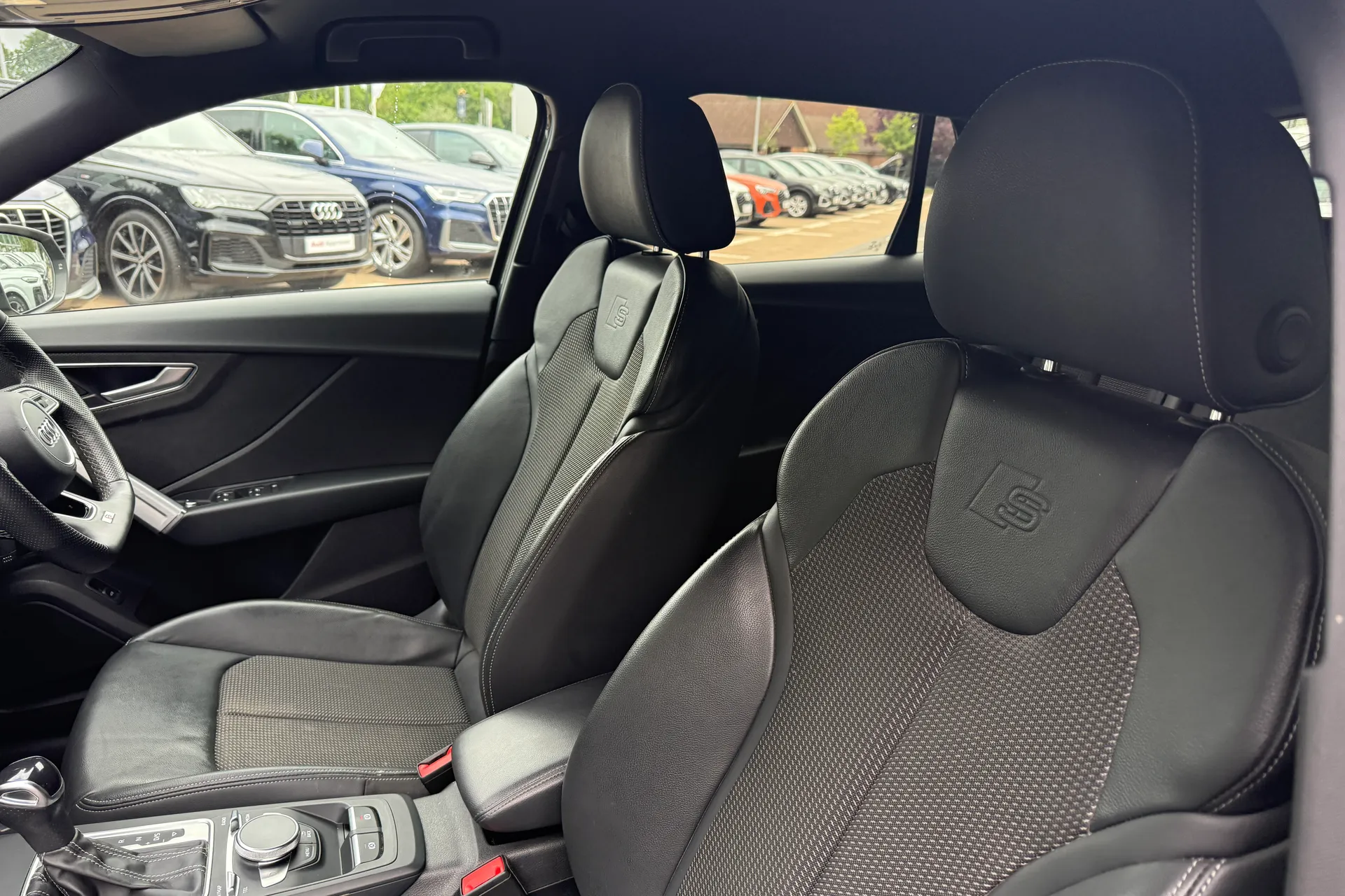 Audi Q2 thumbnail image number 55