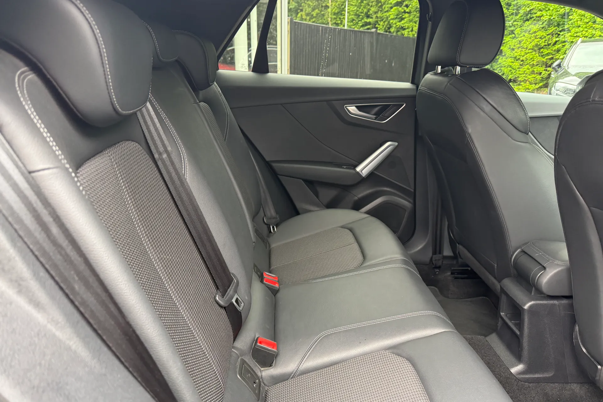 Audi Q2 thumbnail image number 37