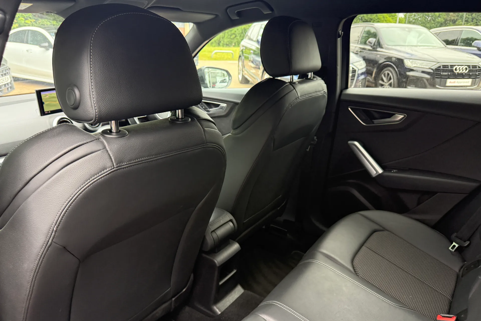 Audi Q2 thumbnail image number 51