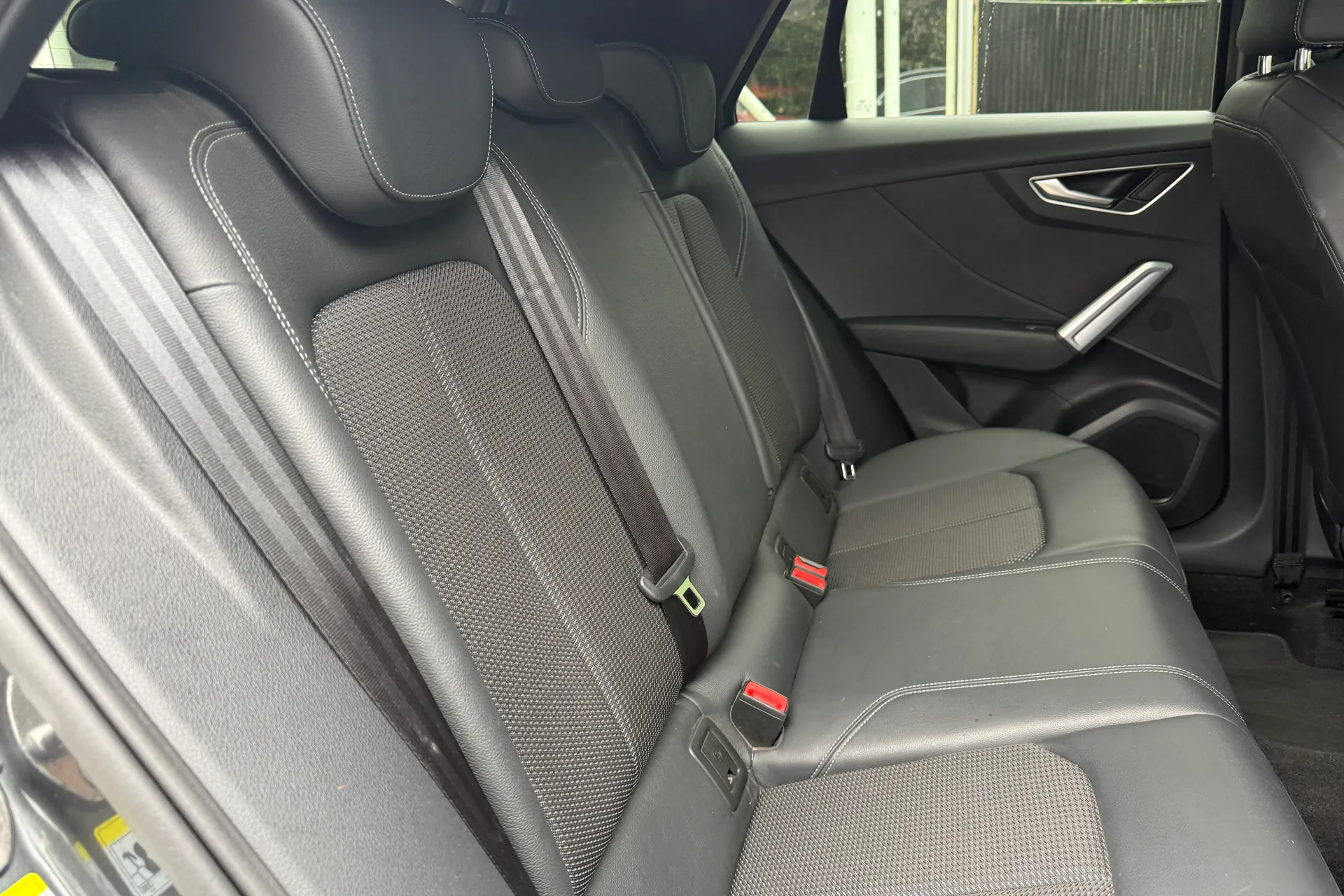 Audi Q2 thumbnail image number 36