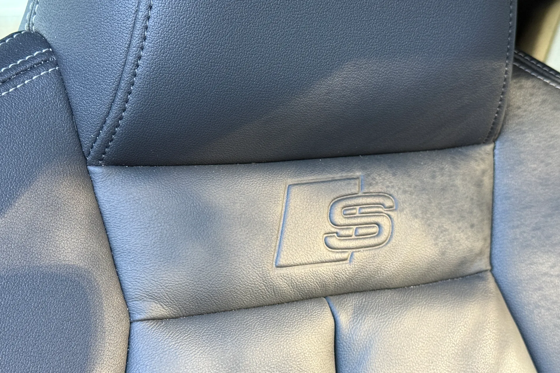 Audi A3 thumbnail image number 38