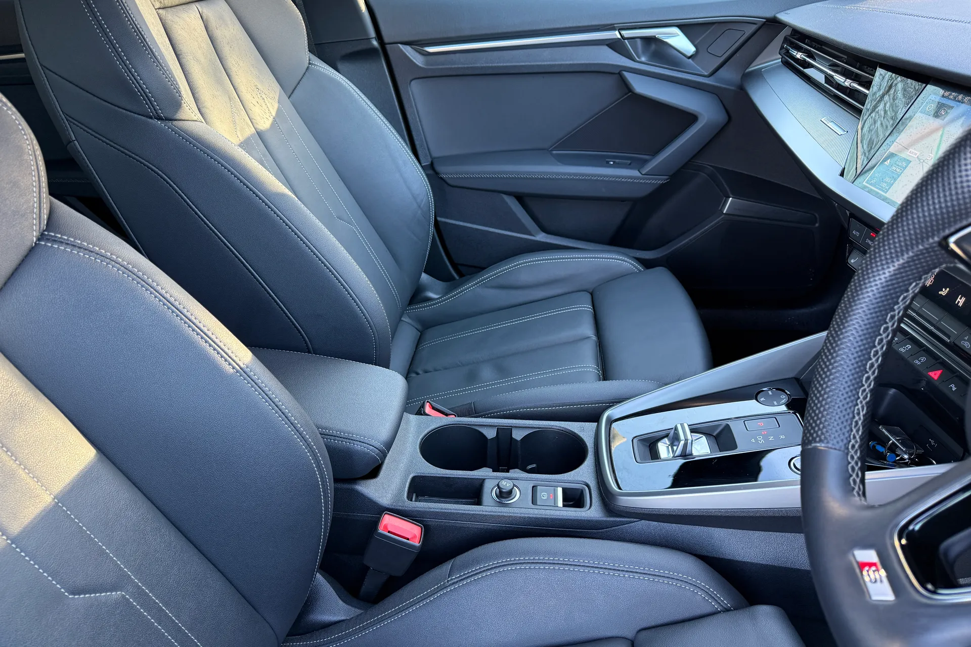 Audi A3 thumbnail image number 36