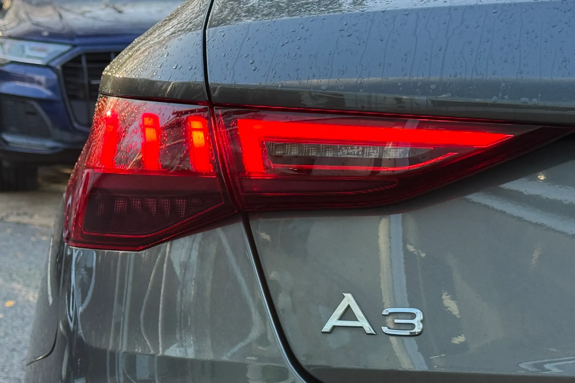 Audi A3 thumbnail image number 17