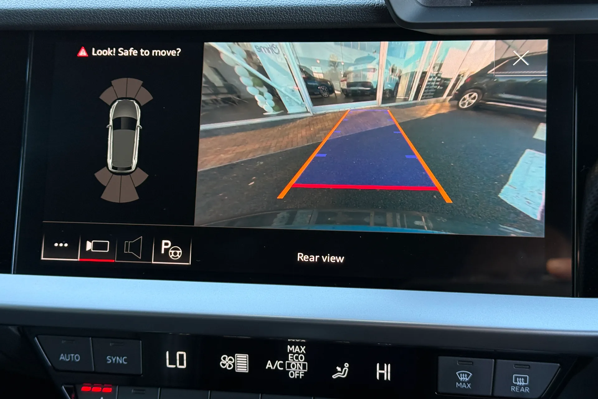 Audi A3 thumbnail image number 4