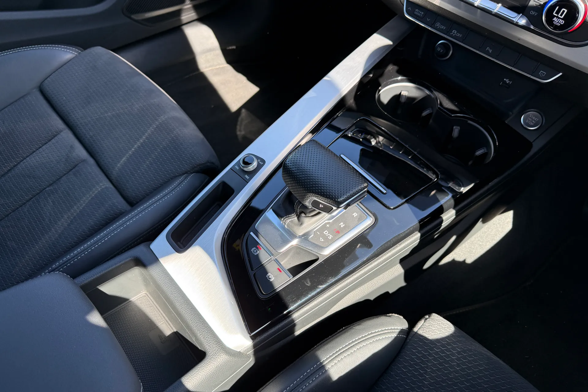 Audi A5 thumbnail image number 39