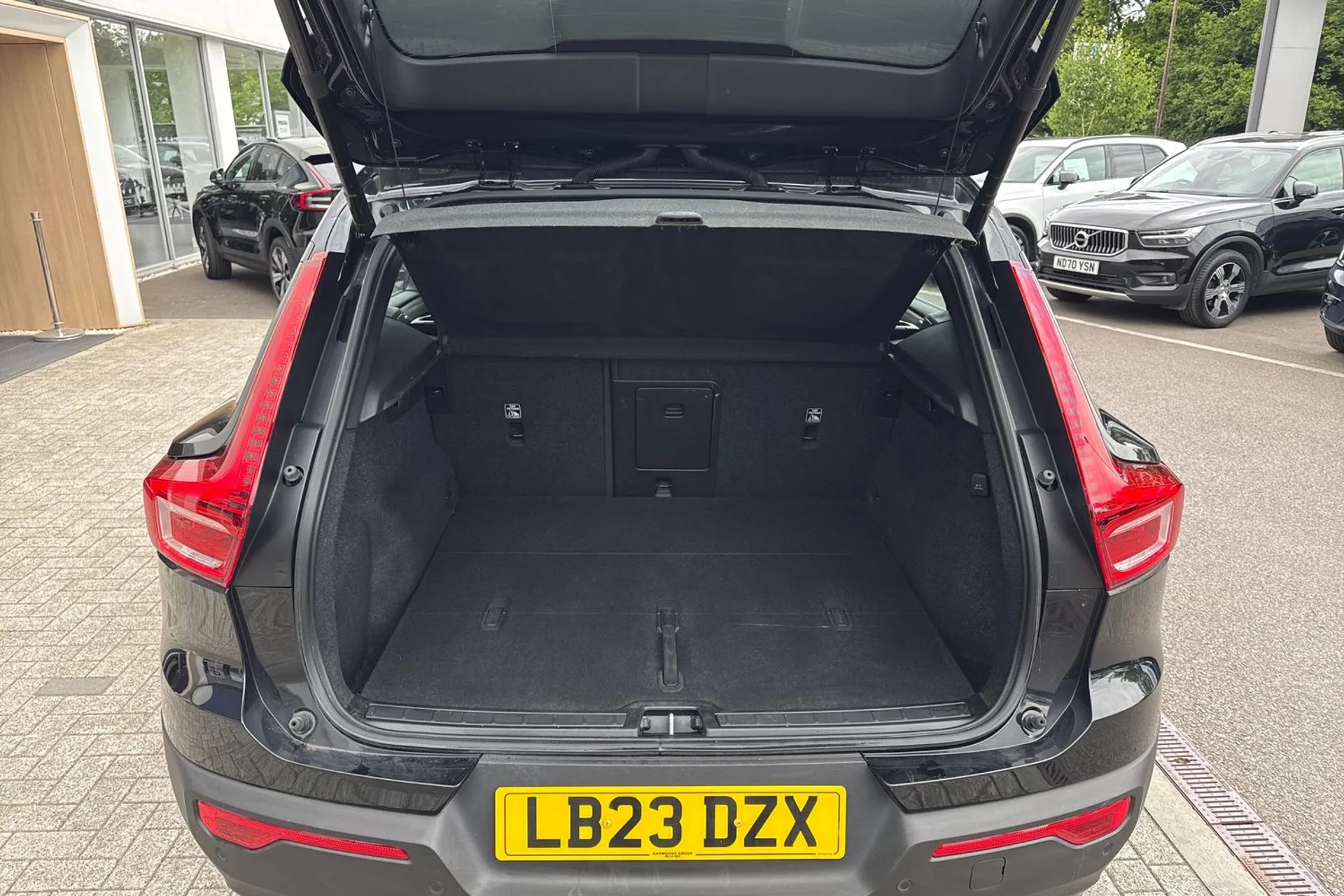 Volvo XC40 thumbnail image number 20