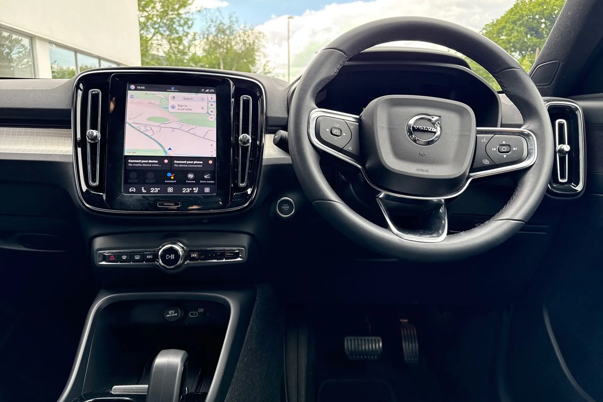 Volvo XC40 thumbnail image number 34