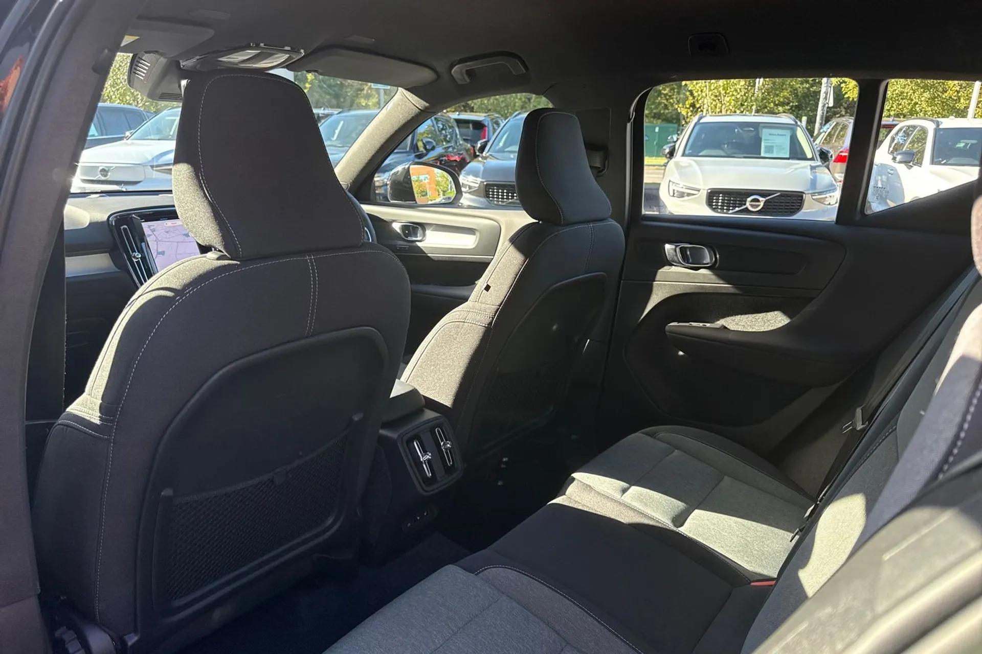 Volvo XC40 thumbnail image number 29