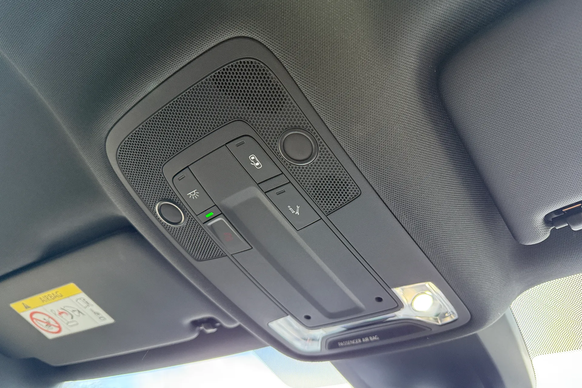 Audi RS3 thumbnail image number 19