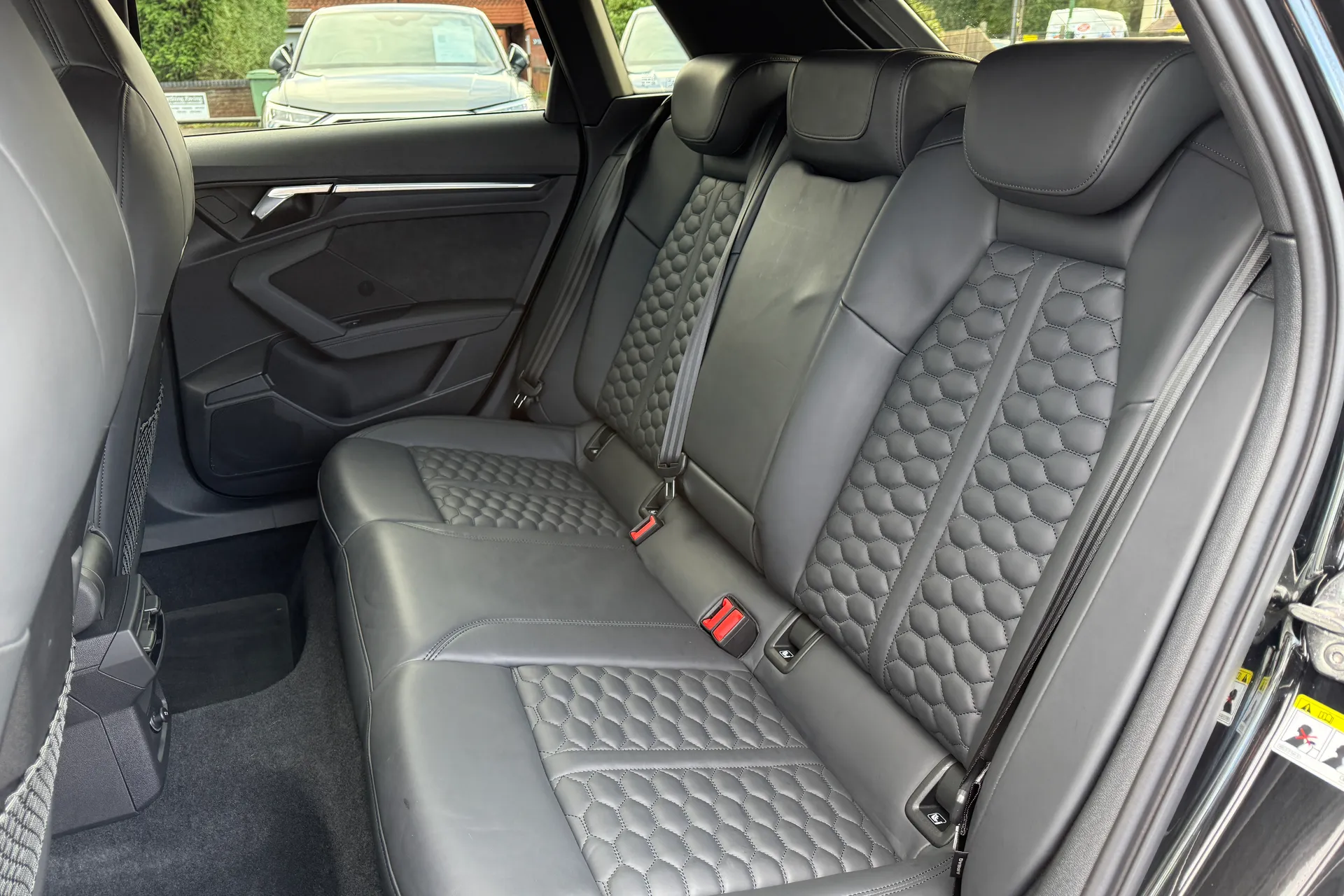 Audi RS3 thumbnail image number 42