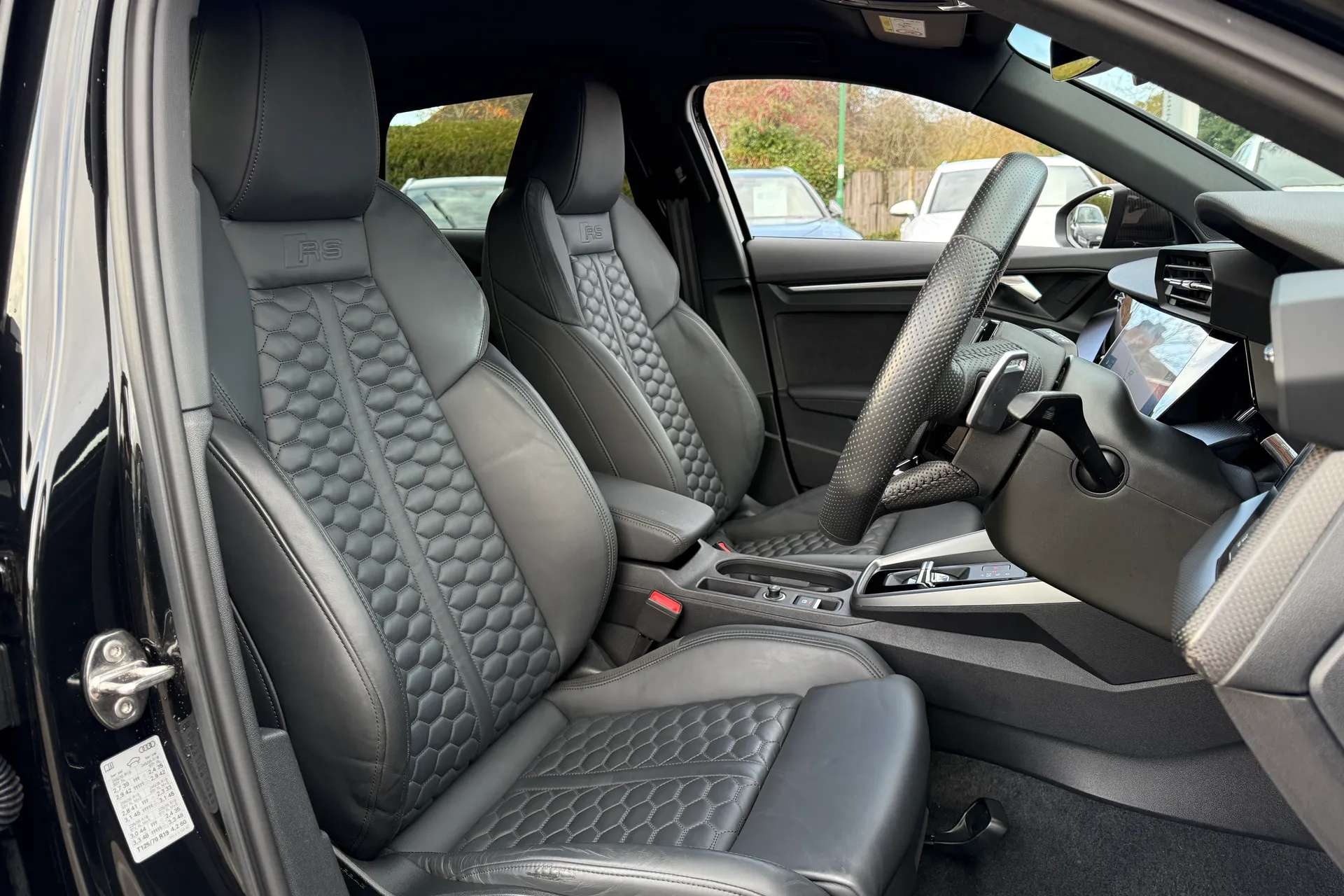 Audi RS3 thumbnail image number 26