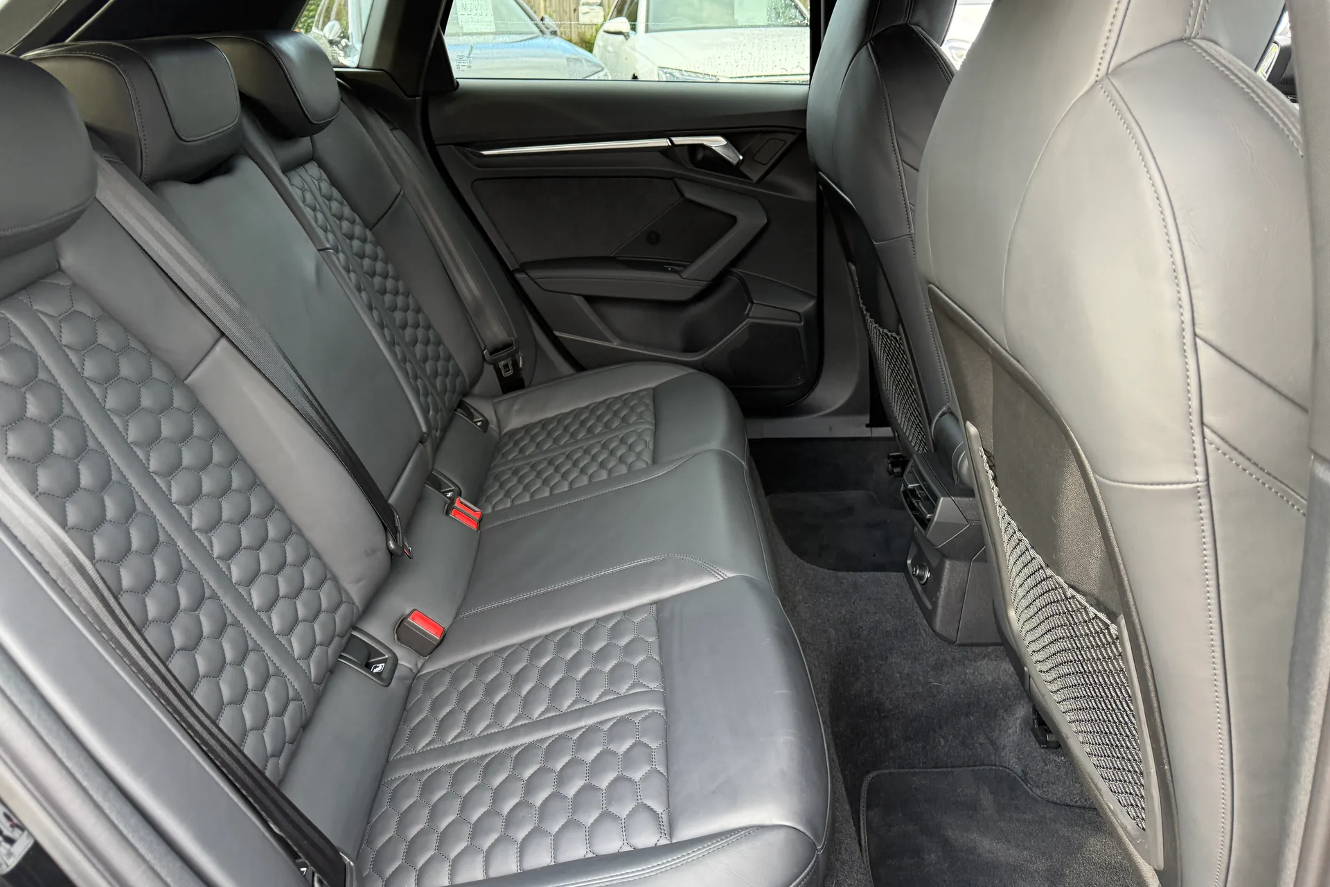 Audi RS3 thumbnail image number 44