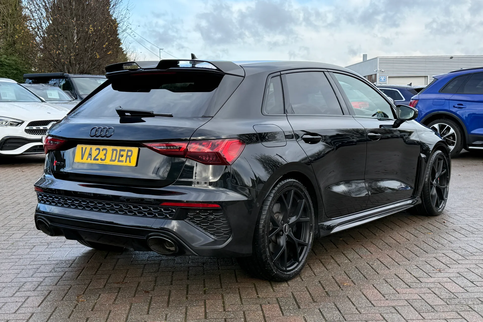 Audi RS3 thumbnail image number 31