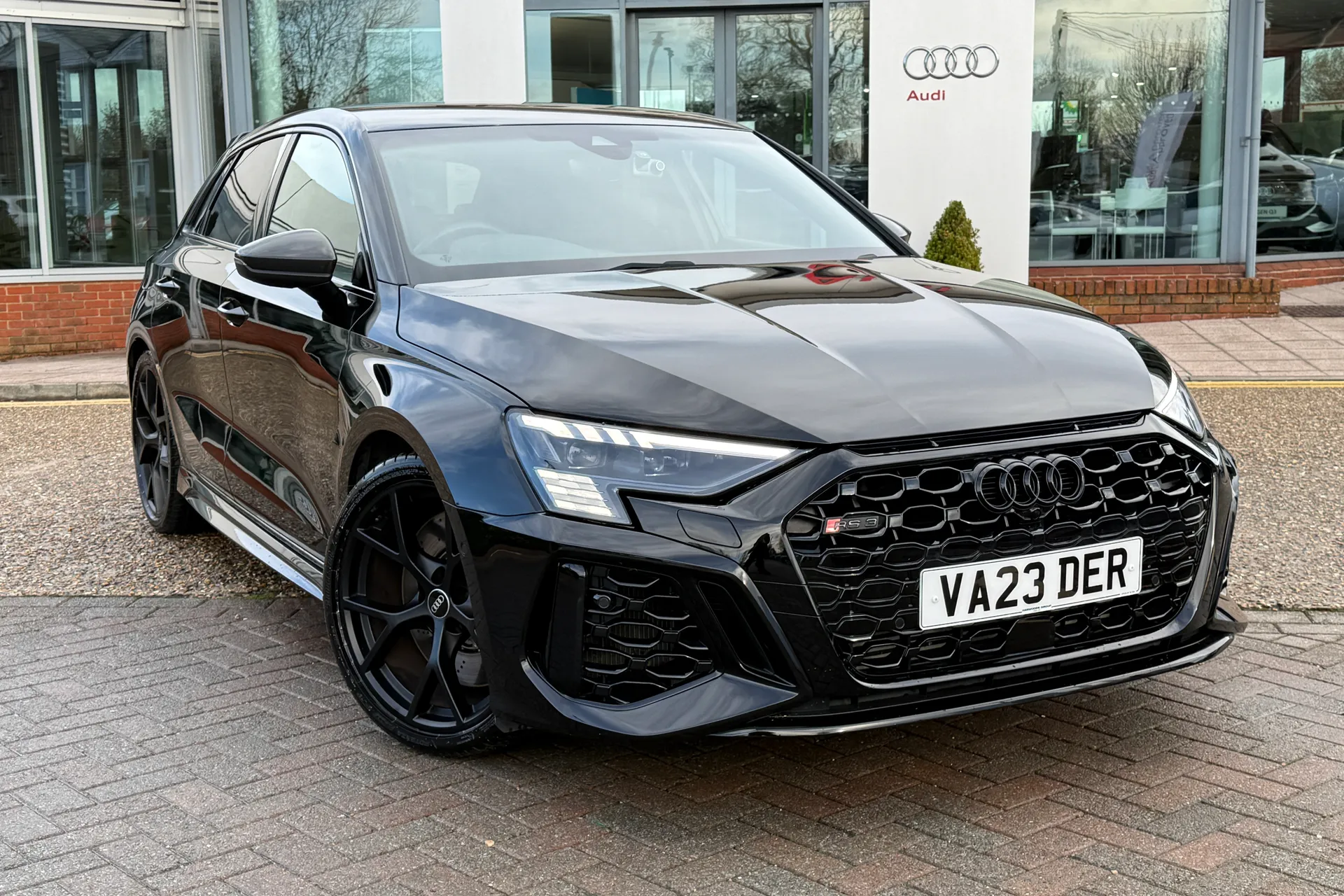 Audi RS3 thumbnail image number 23