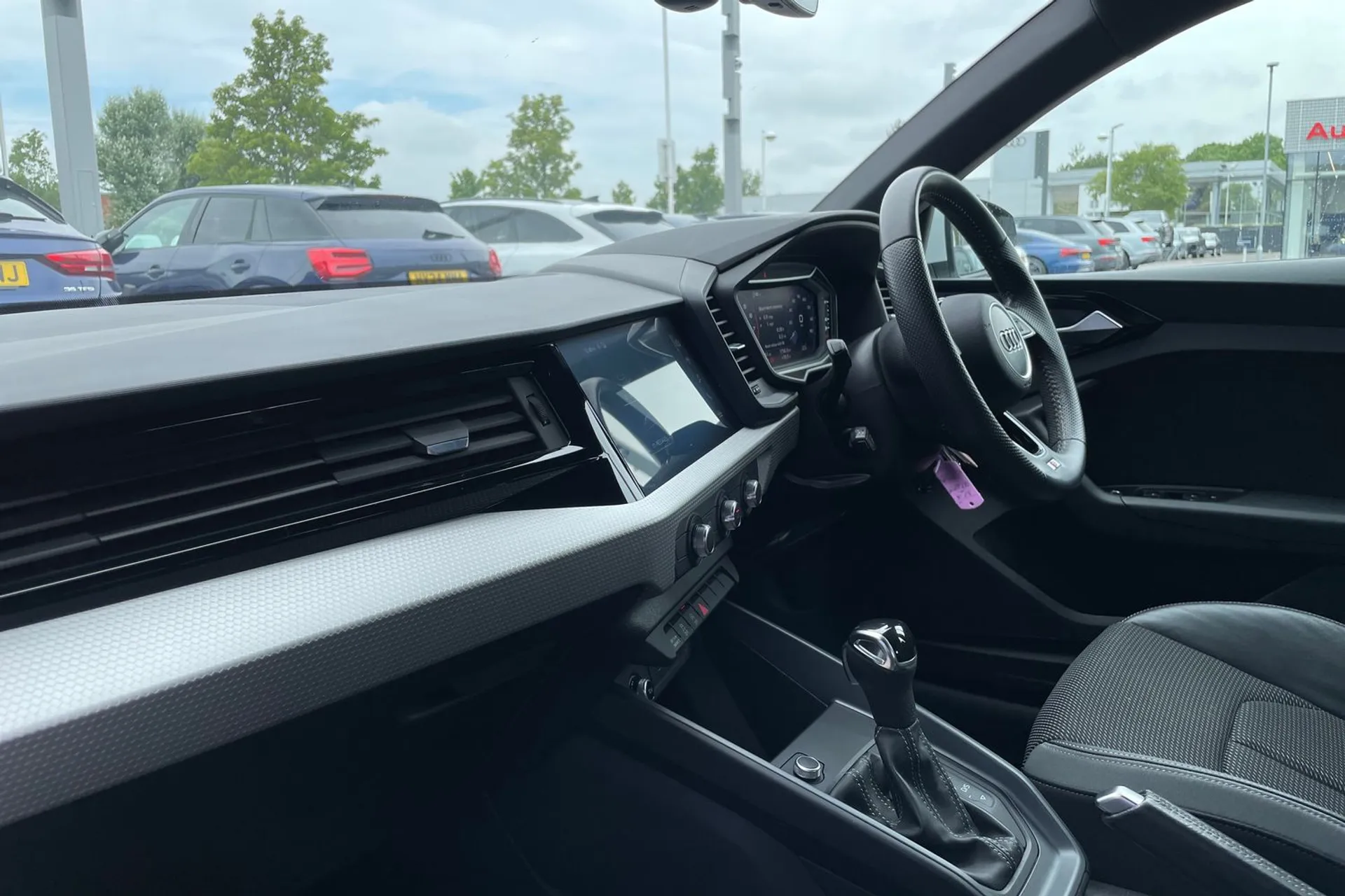 Audi A1 thumbnail image number 28